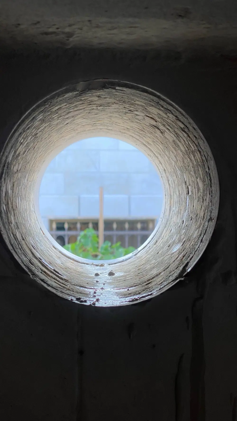 قص باطون بأحدث الاجهزة وفتحات الكور ماشين جميع الاحجام