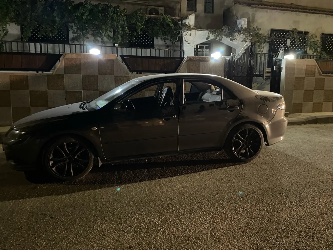 mazda 6 2006 للبيع