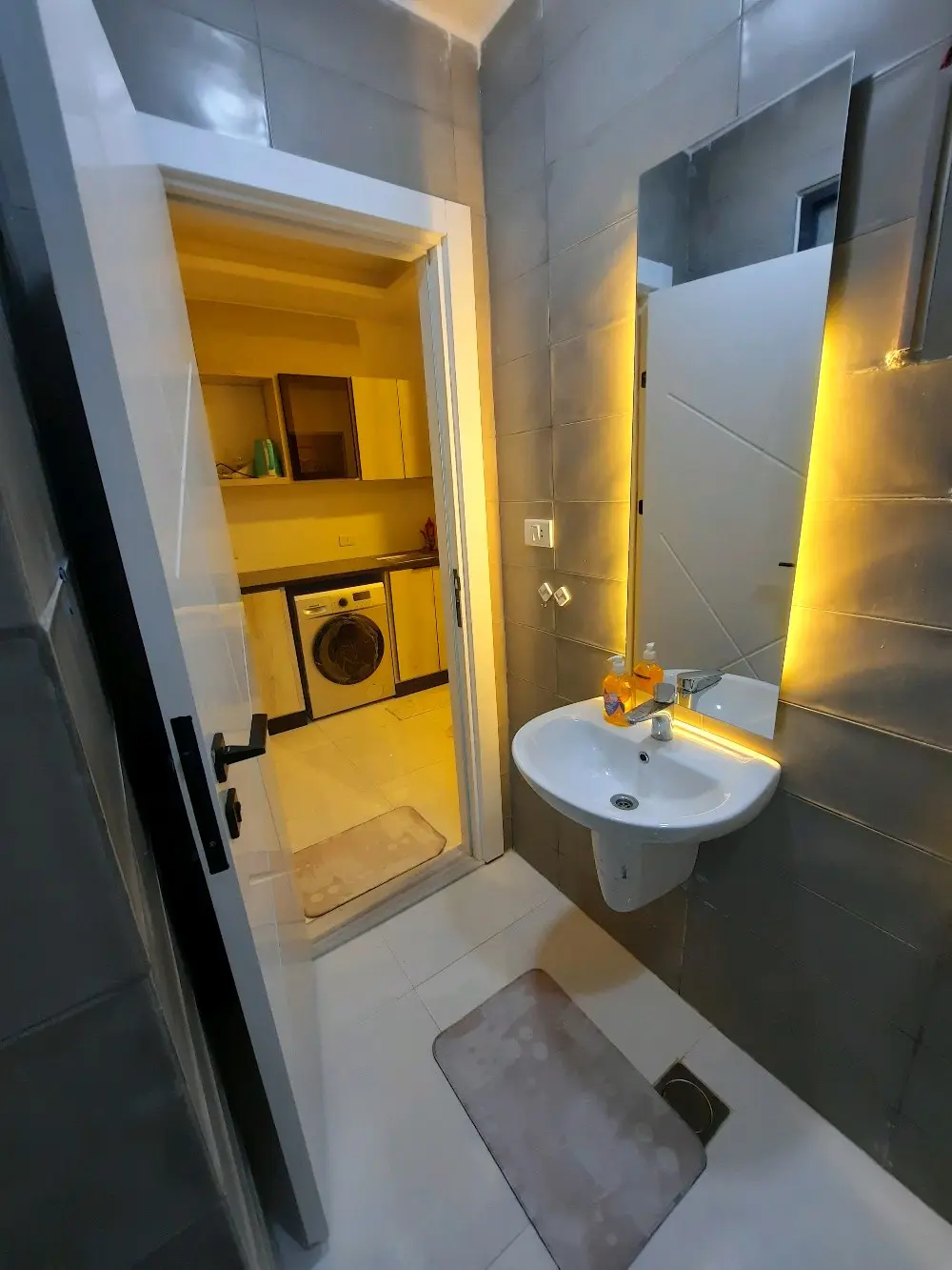 استوديو للطالبات والطلاب للايجار دوار حياة اربد بالقرب من كلية الاقتصاد