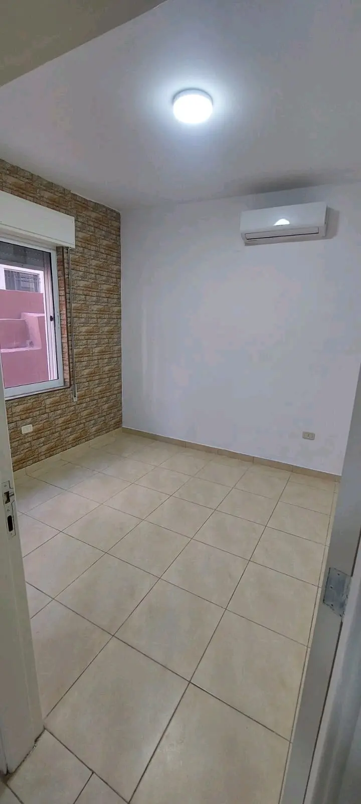 استوديو غرفتين نوم للايجار الجبيهة