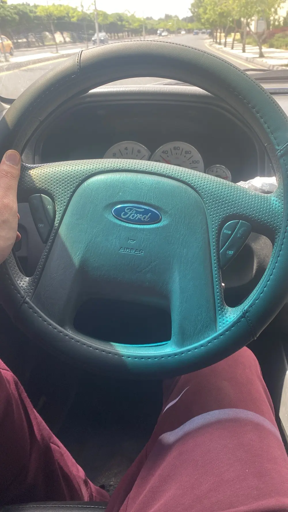 فورد اسكيب للبيع او البدل على احدث