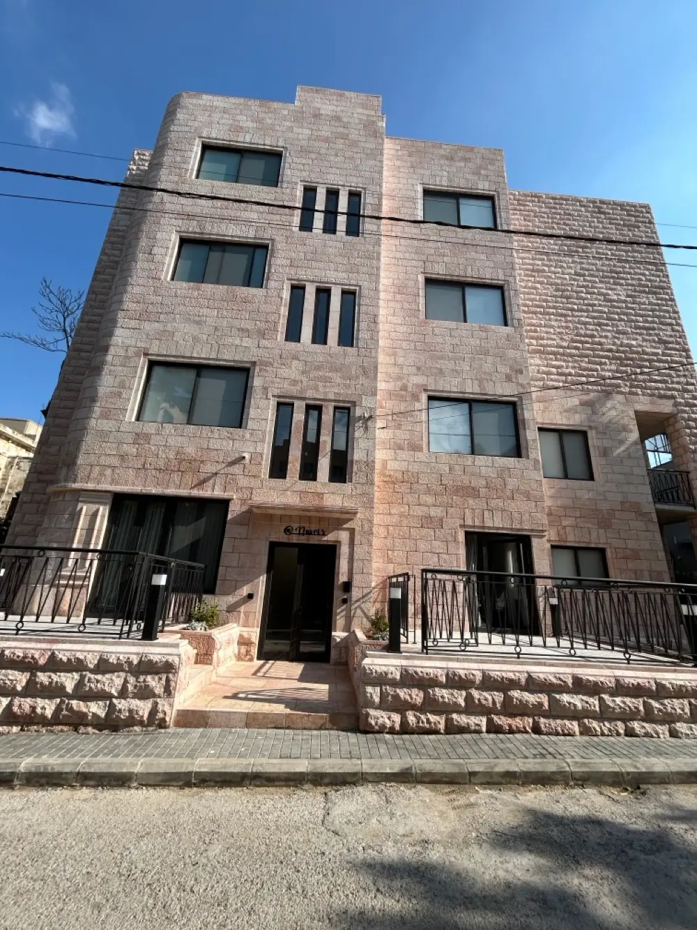 *Brand-New Furnished Apartments for Rent — Near Rainbow Street / 1st Circle (Rea