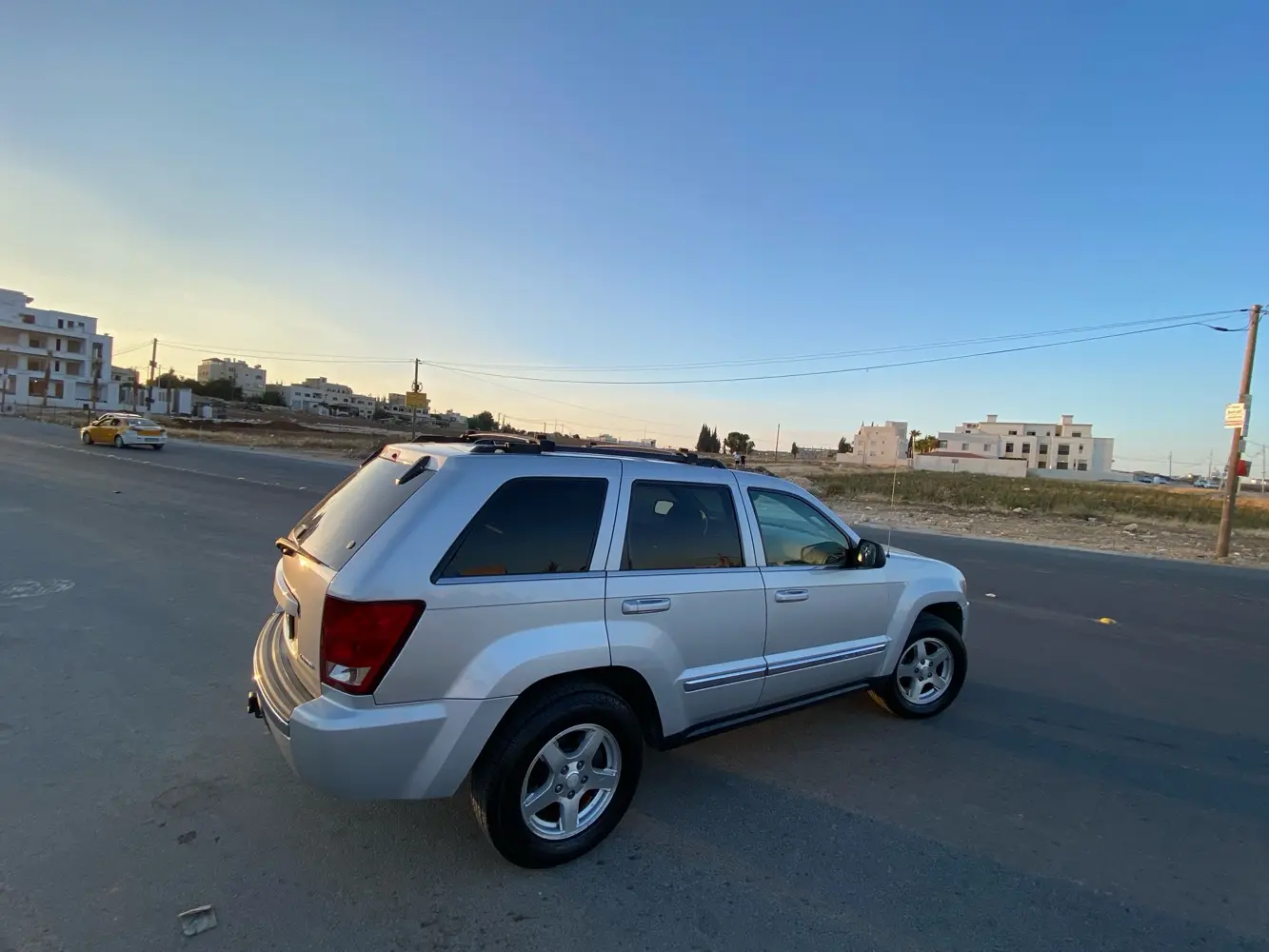 jeeb grand cherokee جيب جراند شيروكي limited