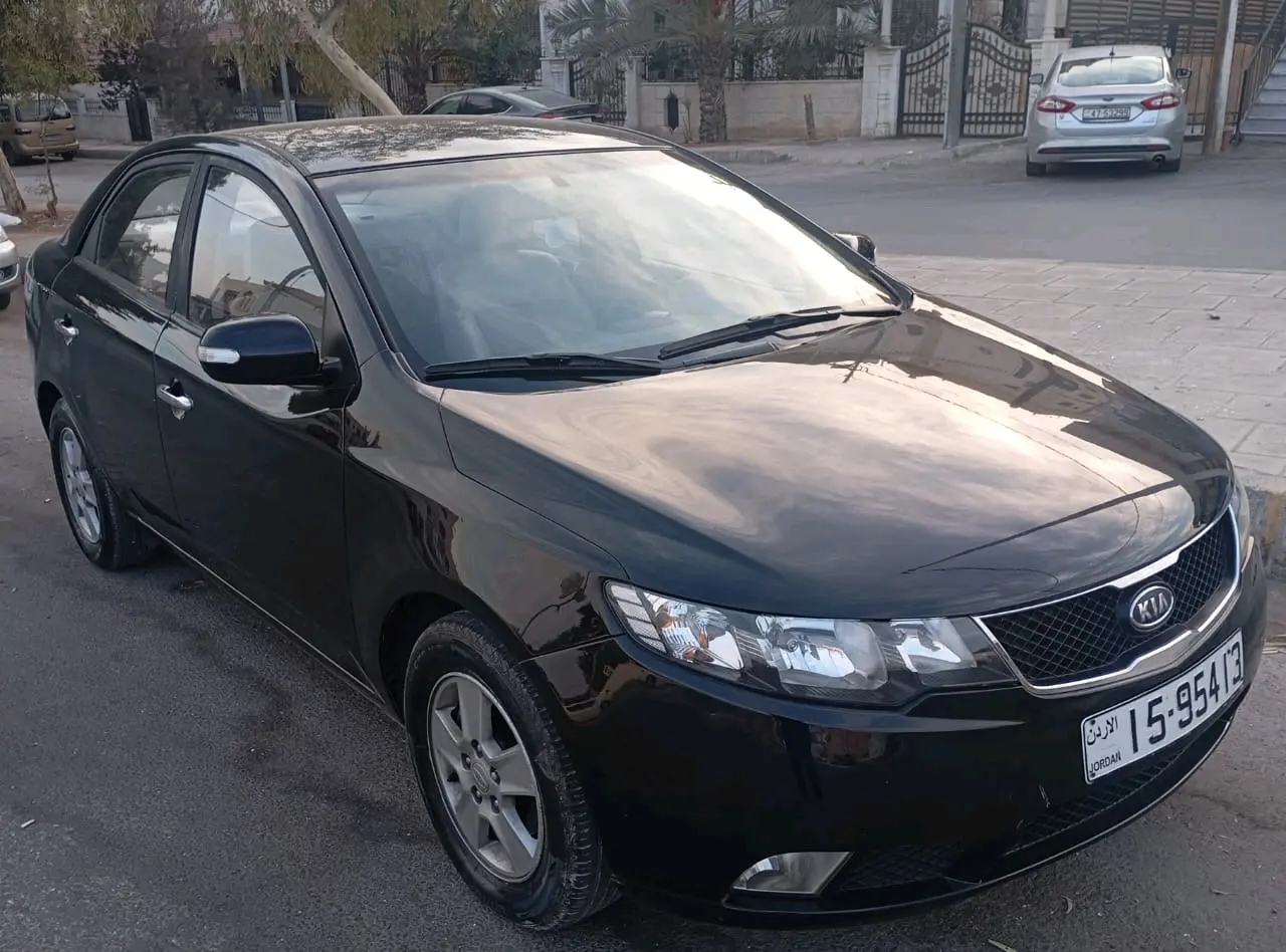 كيا فورتي 2010