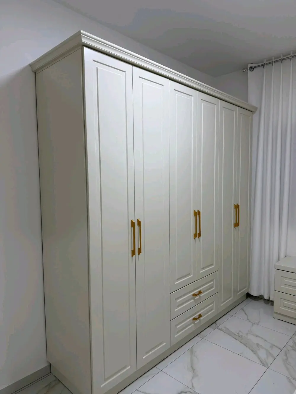 كافه اعمال النجارة والمطابخ