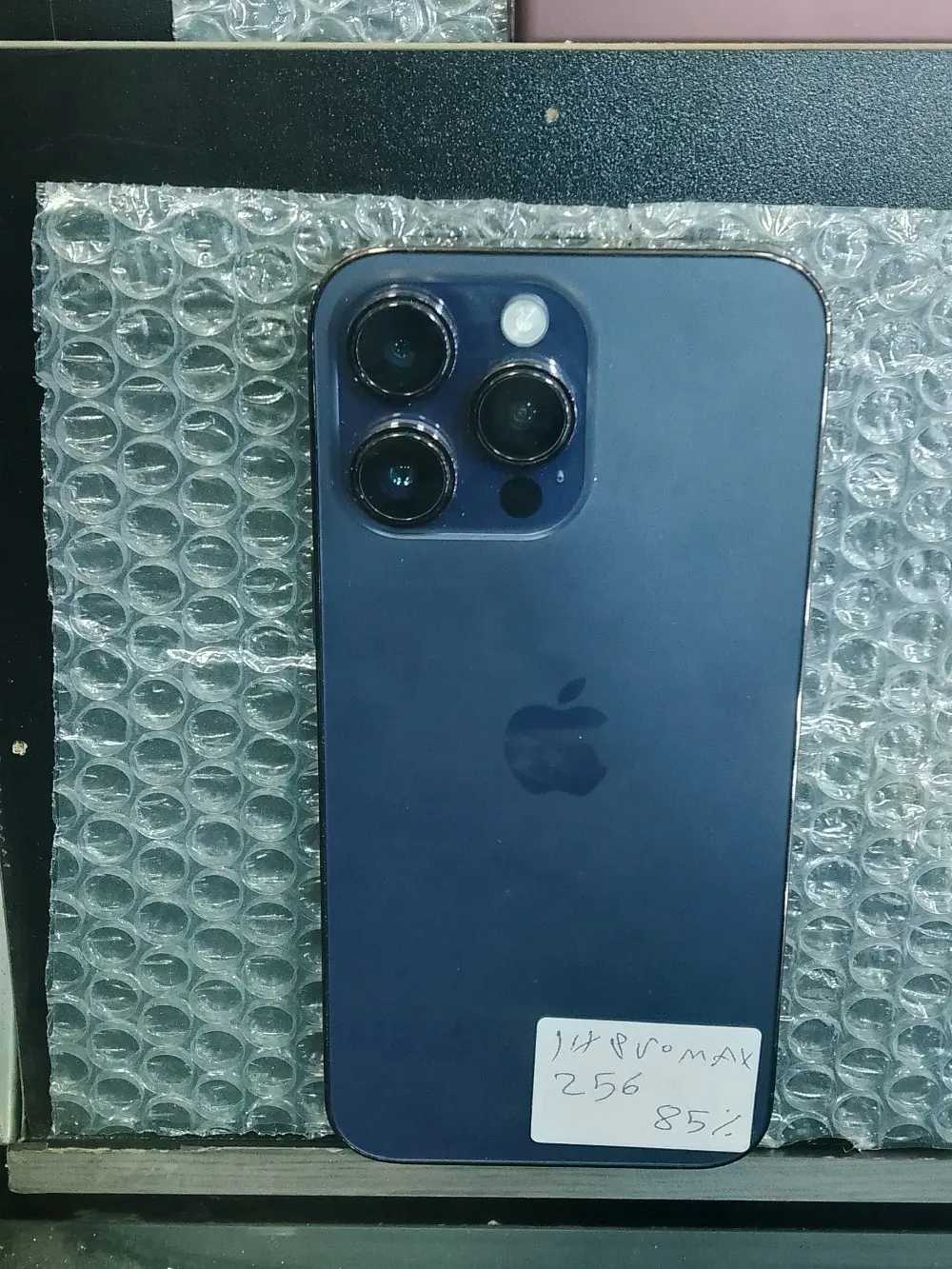 نمبر ون ،، احنا بنساعد شباب القروب باقناء مشترياتهم بدقه و عنايه و اقل الاسعار