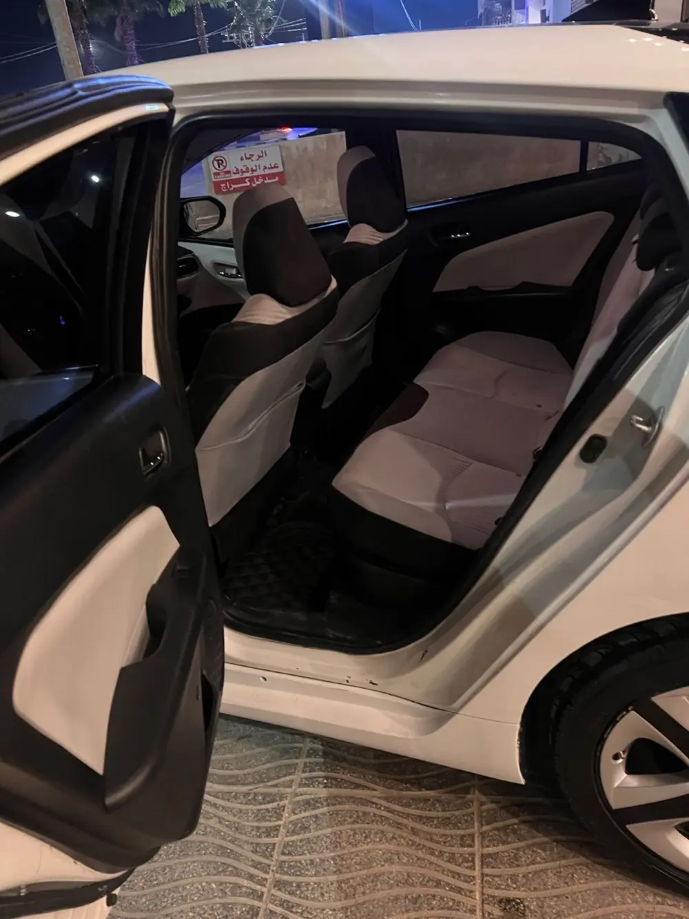 تويوتا بريوس ٢٠١٩