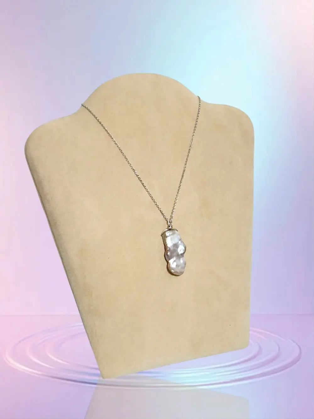 قلادة لؤلؤة كيشي الباروكية الطبيعية