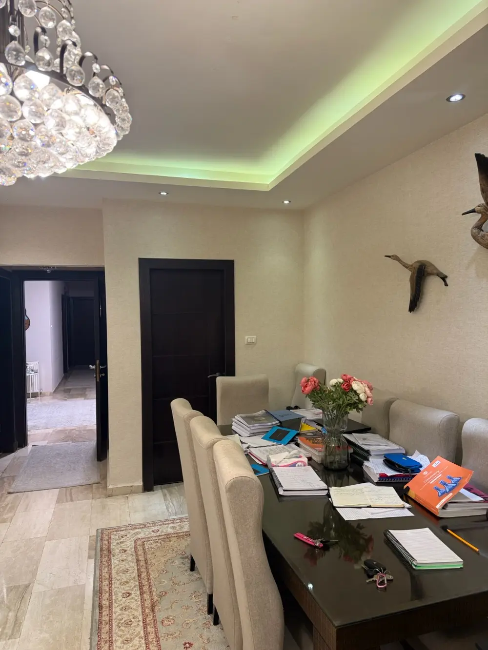 شقة للبيع دابوق ، بالقرب من المواصفات والمقاييس