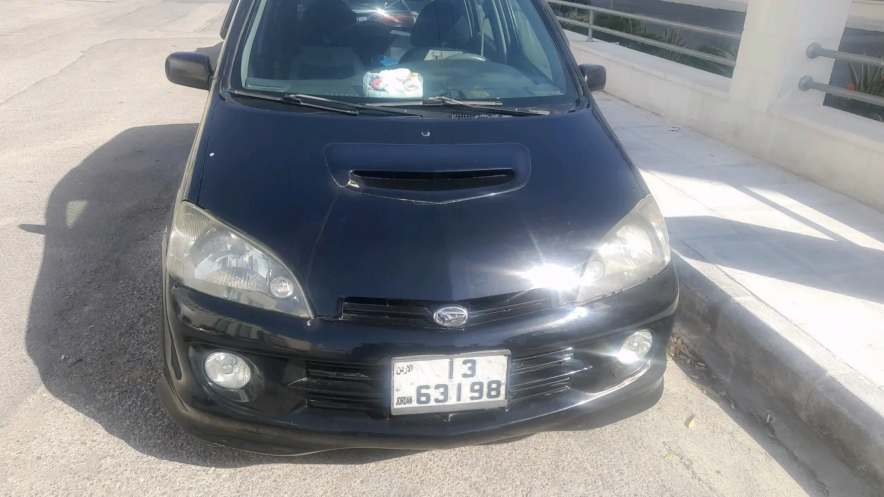 سيارة داهتاسو للبيع YRV 2003ما شا الله شغل وامشي