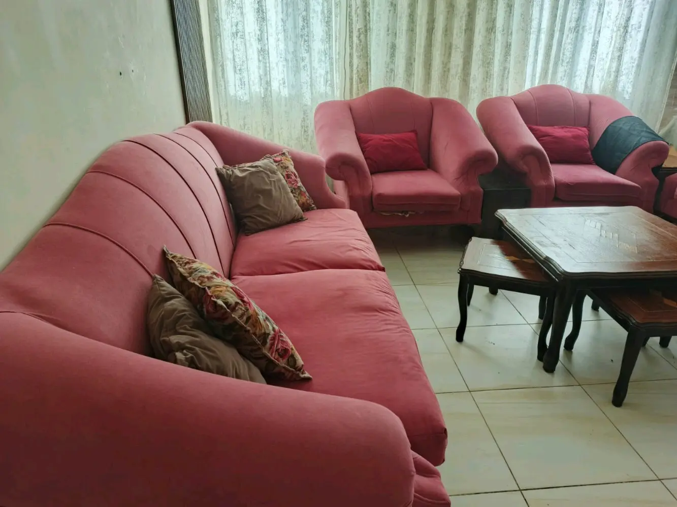 طقم كنب 7 مقاعد