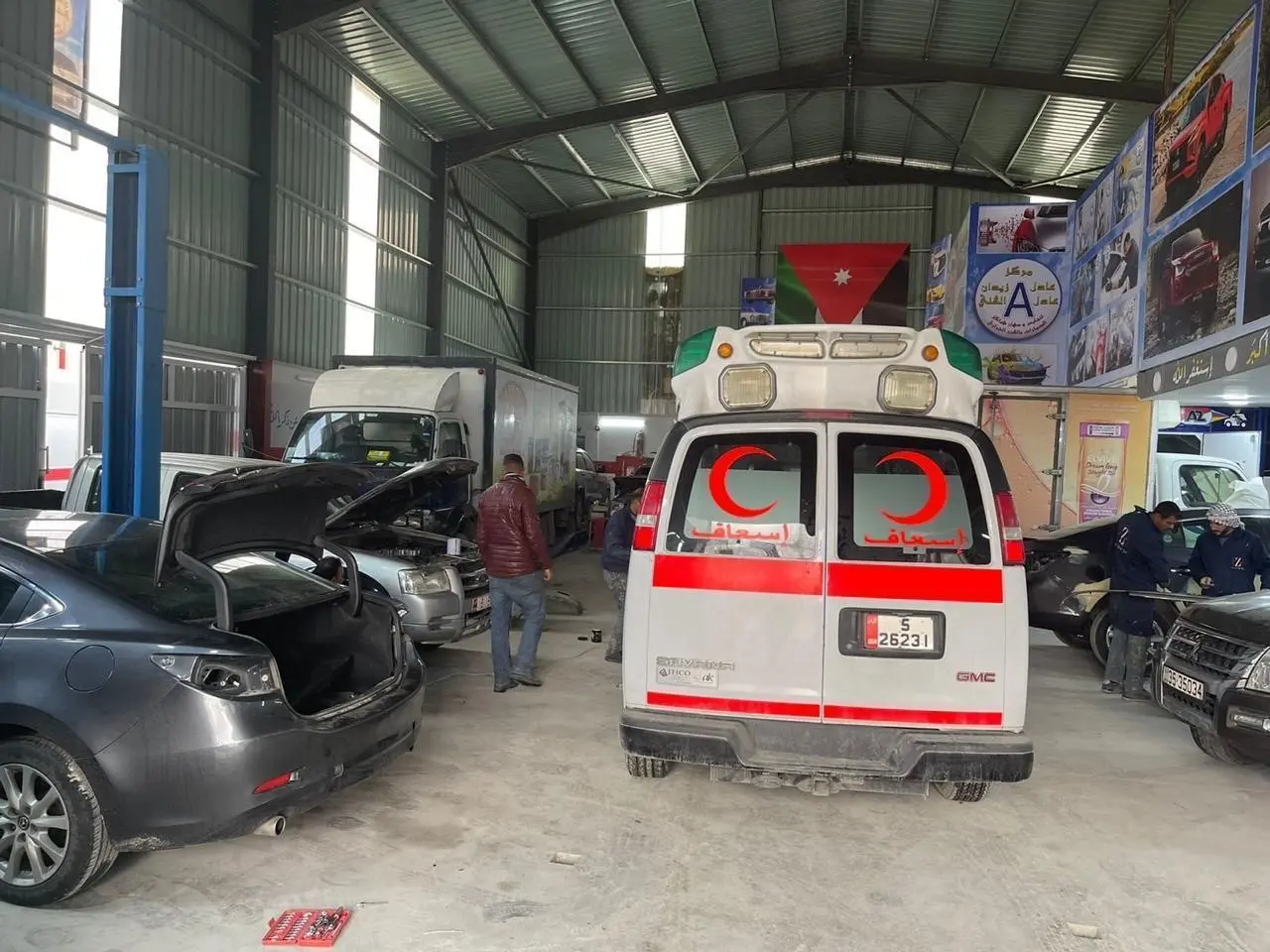 مركز تجليس ودهان سيارات معتمد لجميع شركات التامين