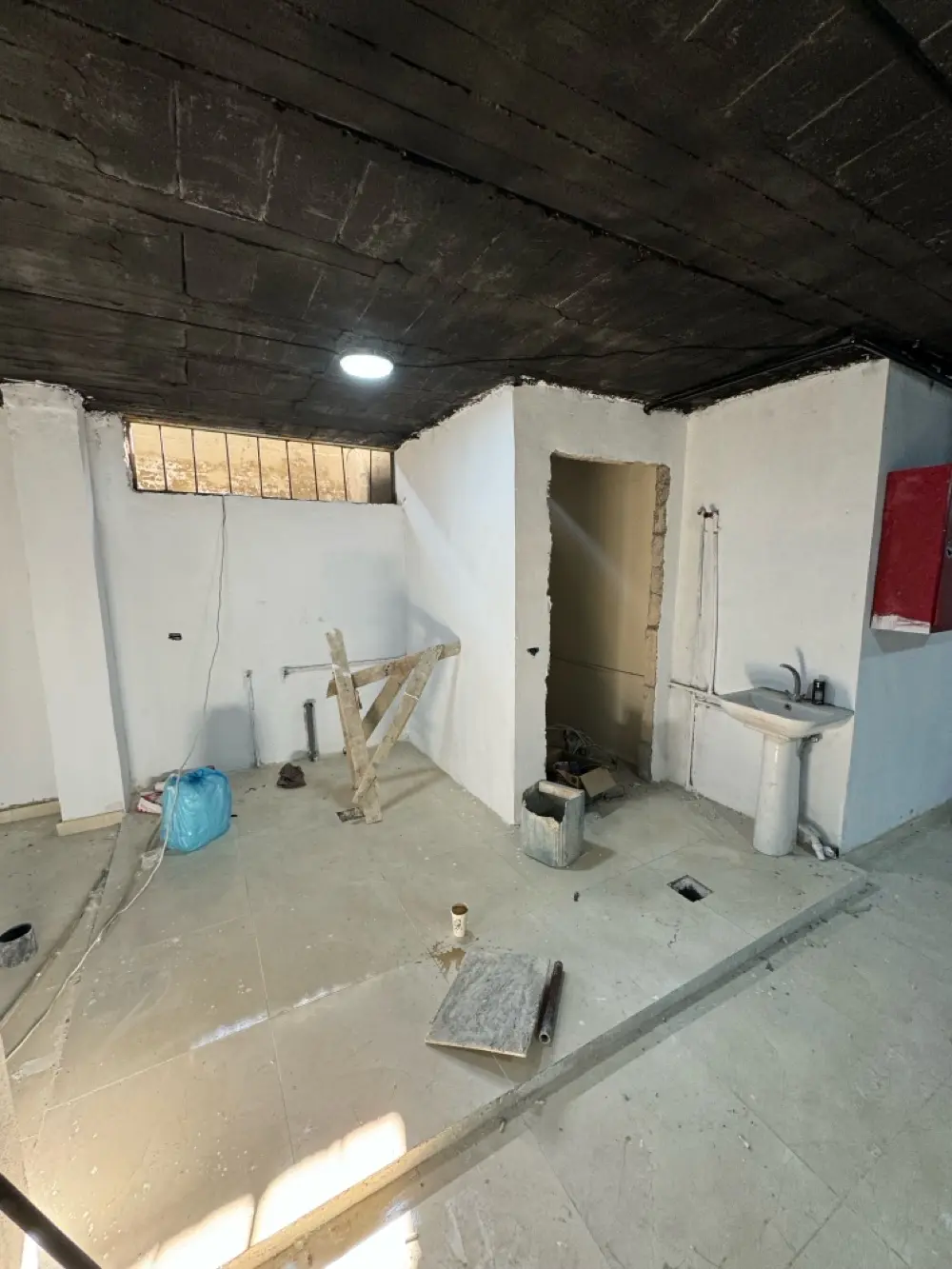 تسوية مساحة 400 متر مفتوحة /  شارع اربد الحصن الرئيسي