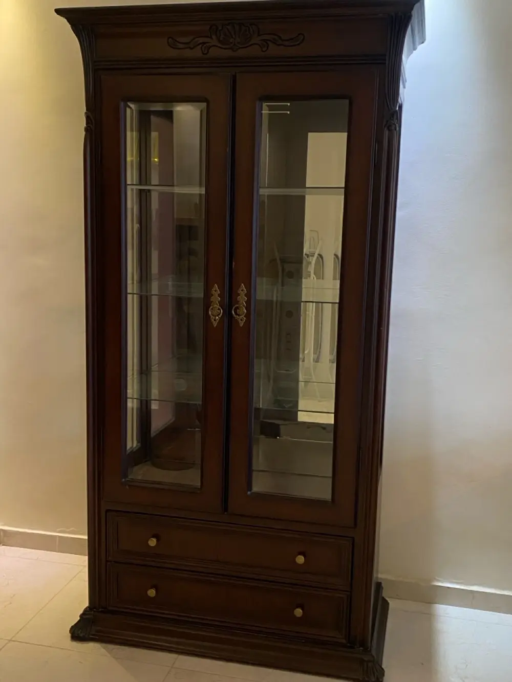 غرفة سفرة مع فضية و دونسوار 3 قطع