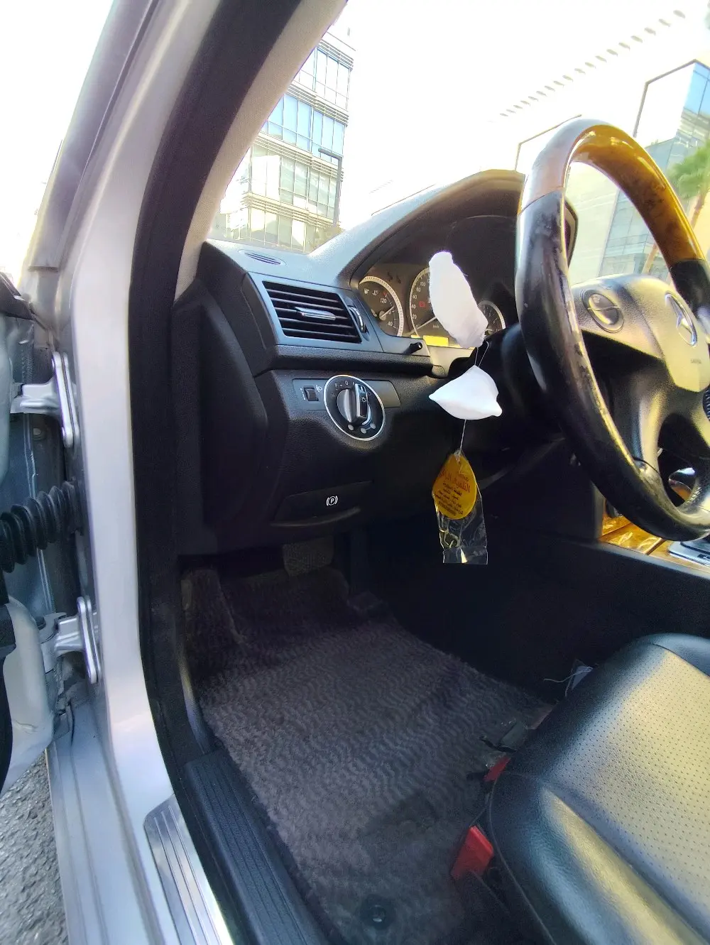 مرسيدس للبيع