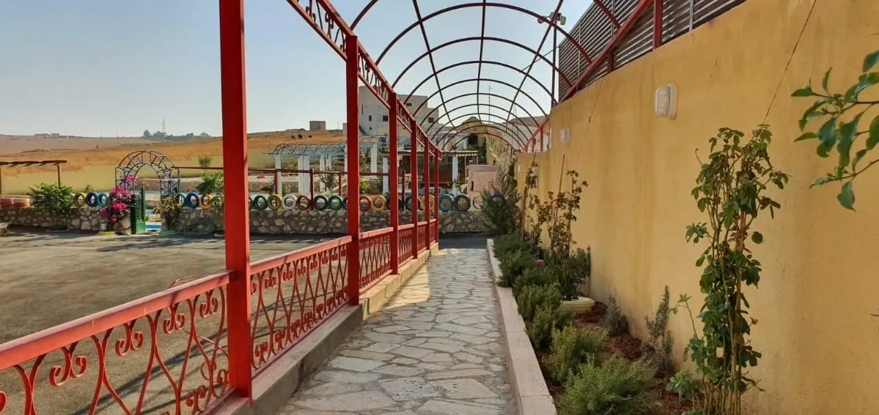 مزرعة للبيع طريق المطار