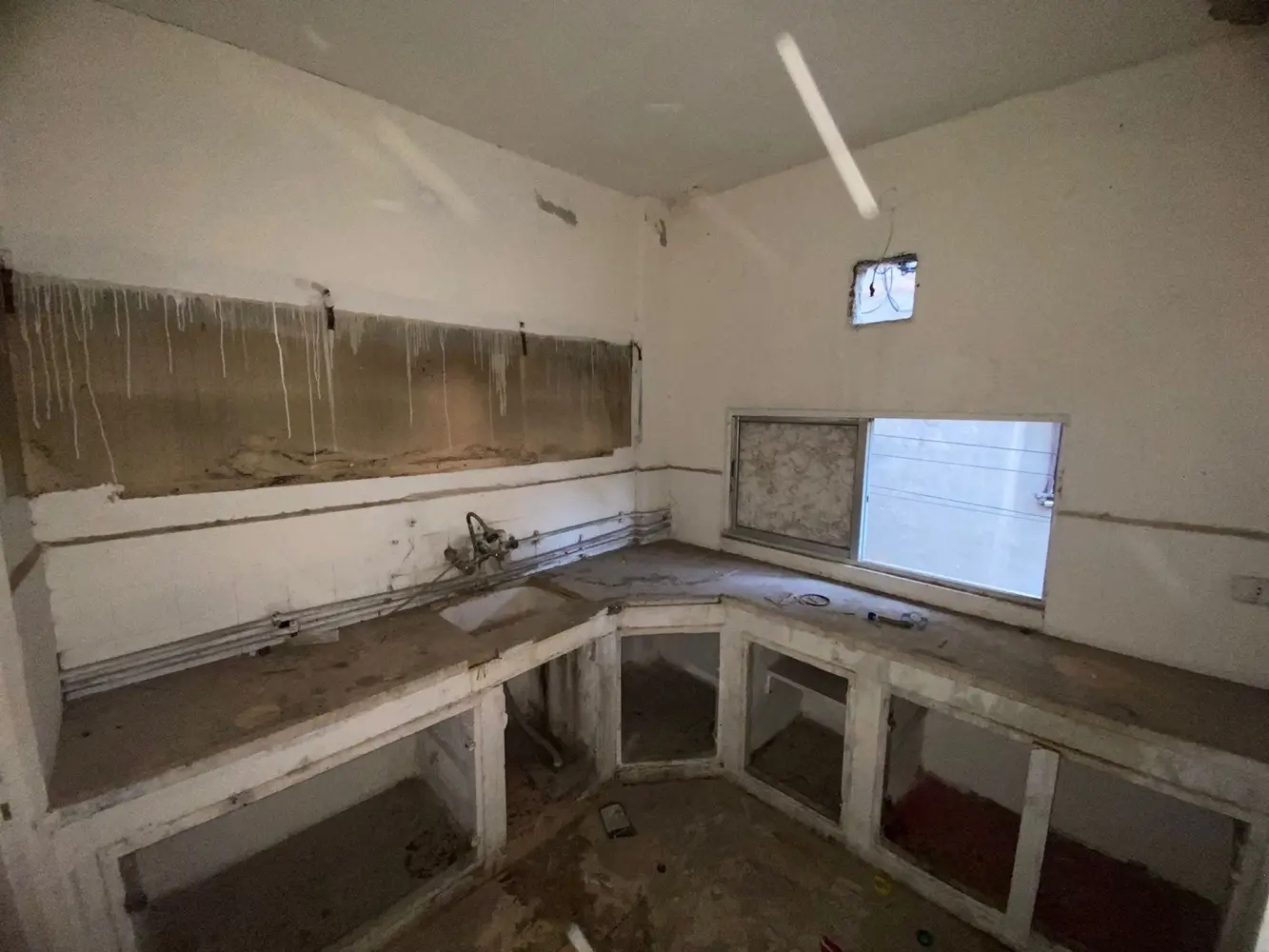 عمارة للبيع ٣ طوابق