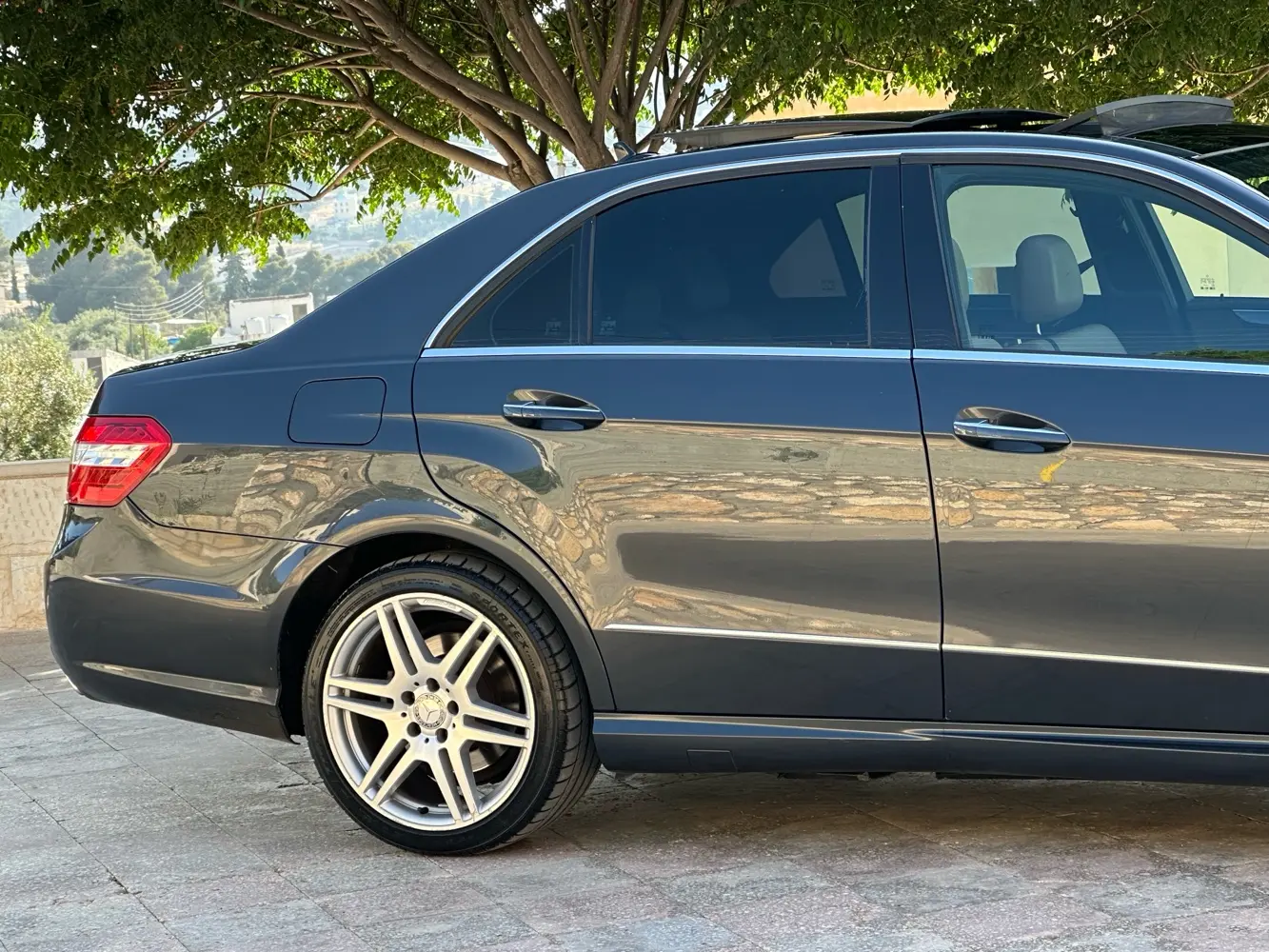 🚘 مرسيدس E250 AMG – موديل 2013 | فل أوبشن | واجهة رياضية