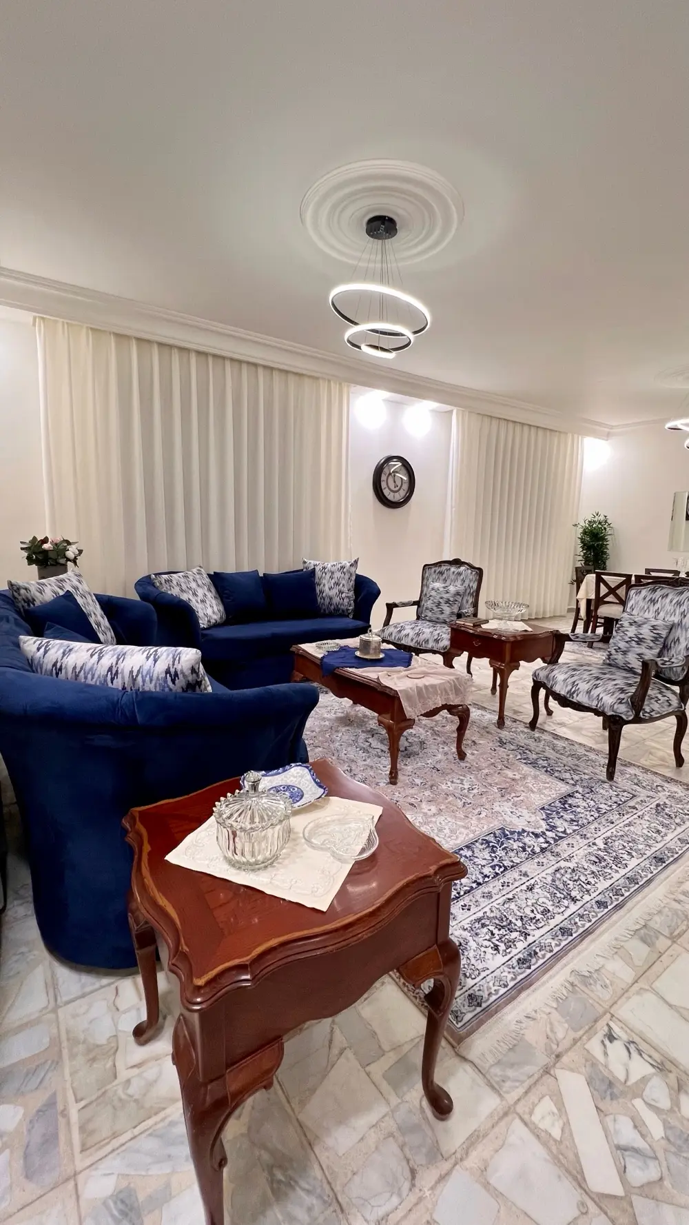 شقة مفروشة فاخرة للإيجار