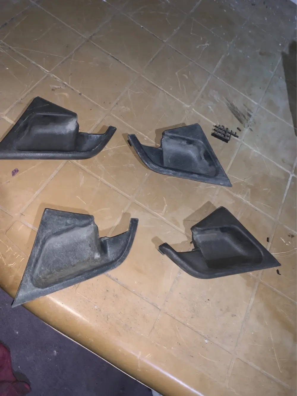 قطع قرش ونص متفرقات