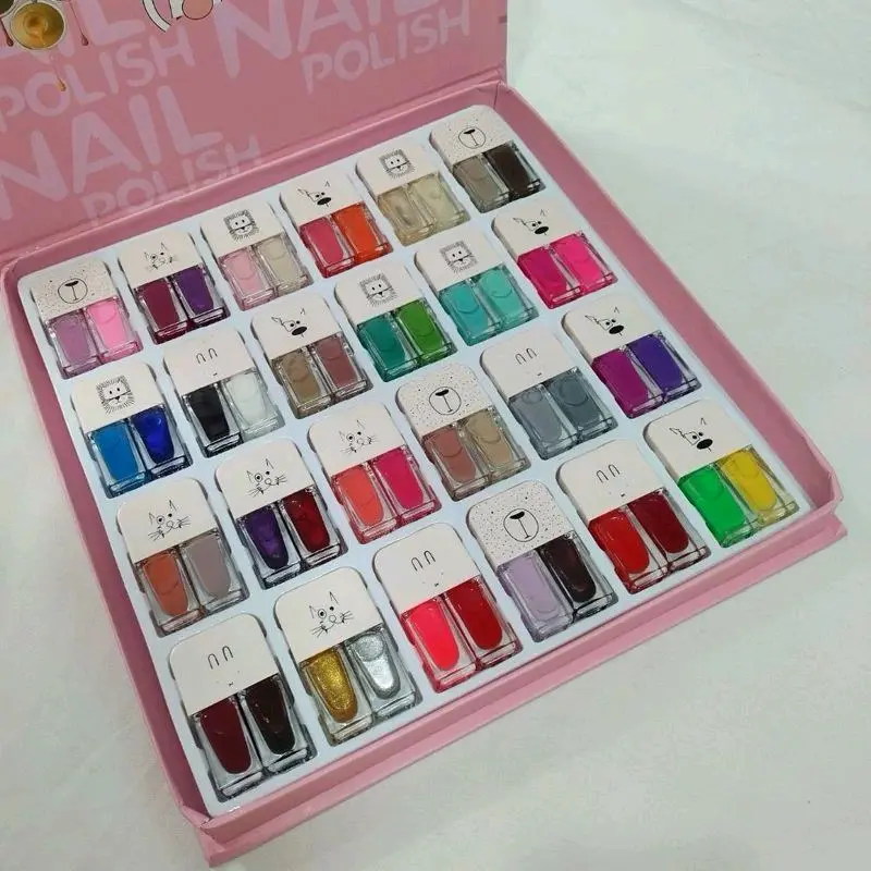 *طقم المناكير Nail Polish*