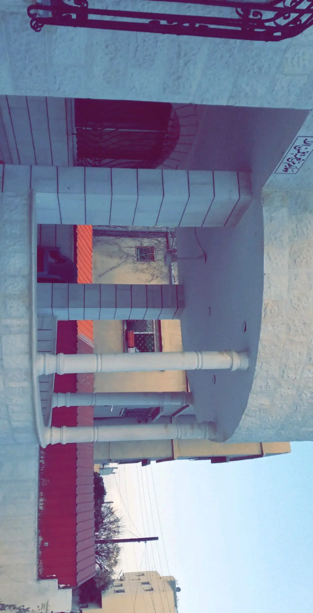 بيت مستقل بالإضافة لتسوية بمدخل مستقل للبيع