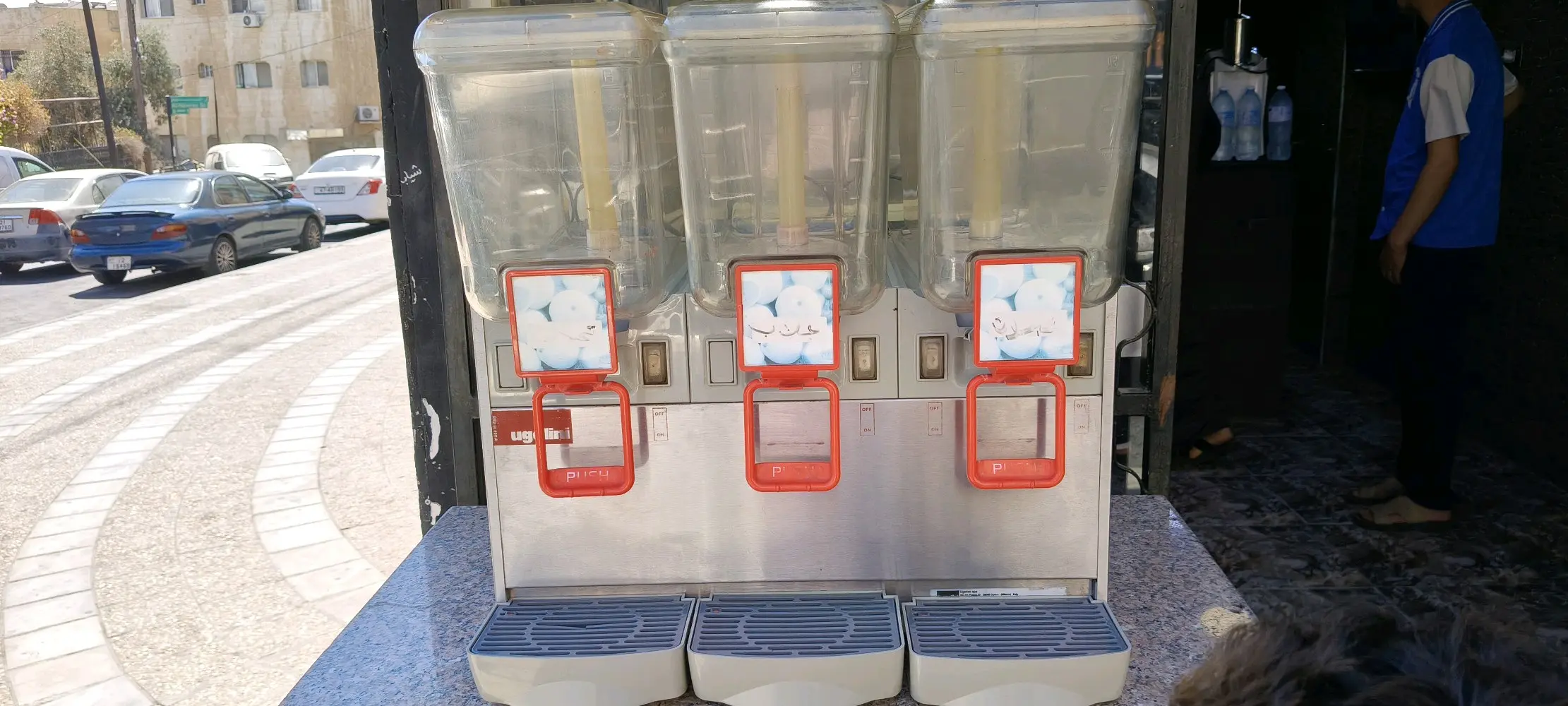 ماكينة قصب سكر + ماكينة عصير تبريد + عصارة جزر + عصارة رمان