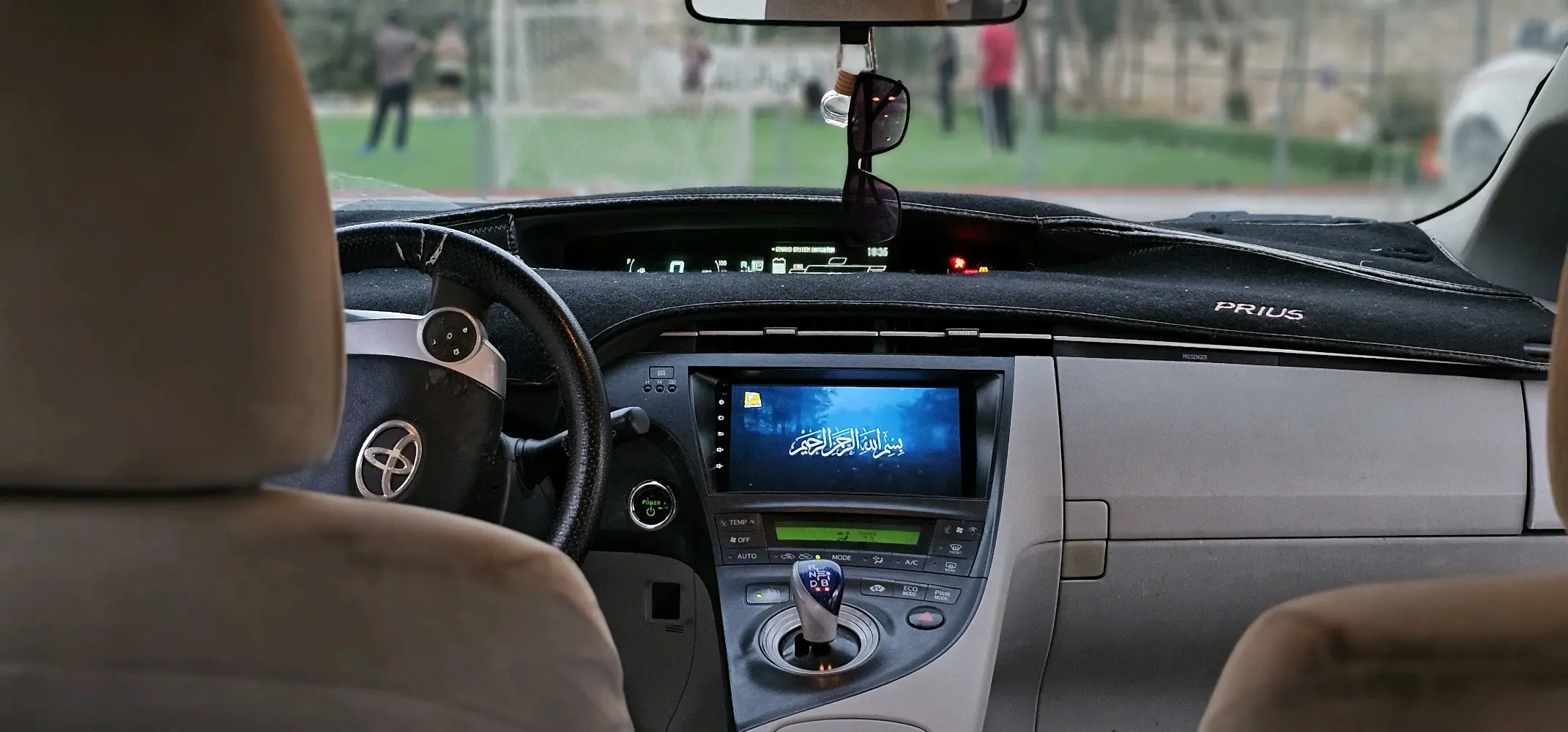 بريوس ٢٠١٠ وارد امريكي للبيع استخدام شخصي