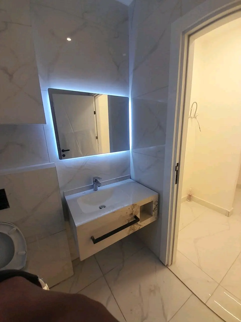 عااااجل شقق فخمه للبيع