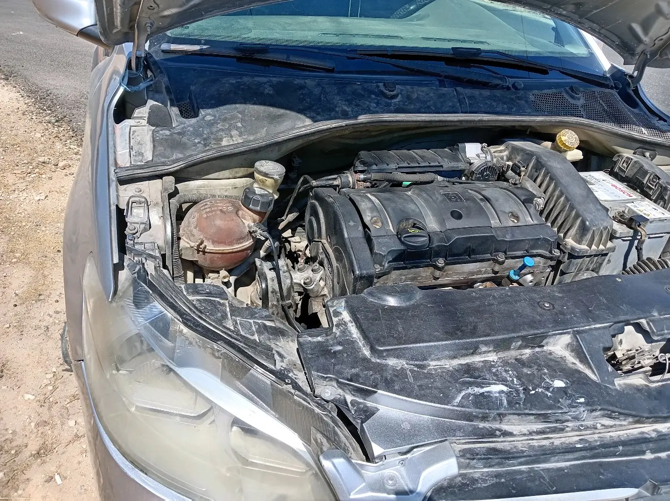 سيارة بيجو 301 موديل 2014 للبيع بسعر ممتاز