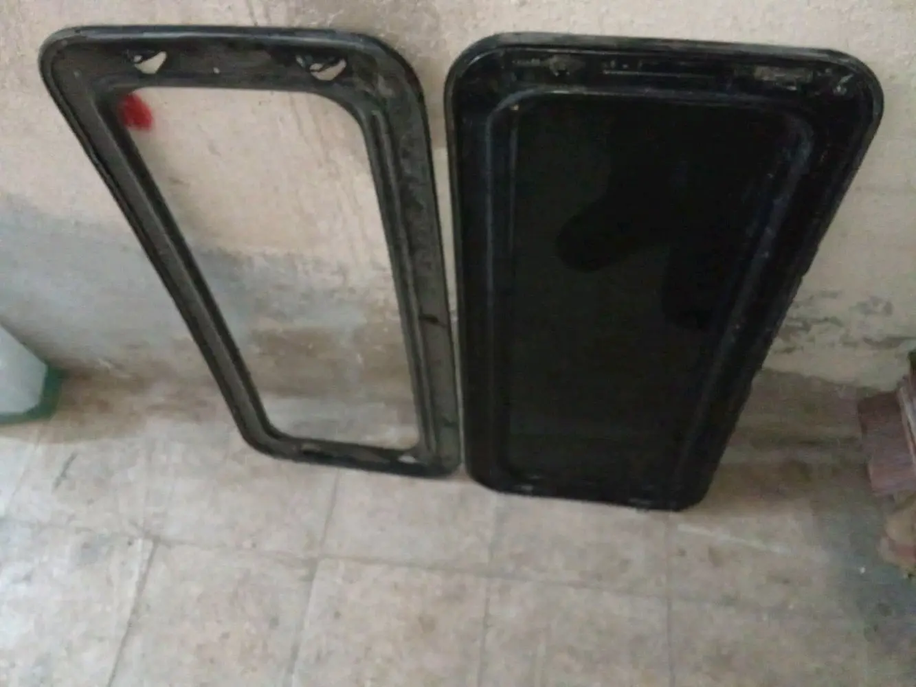 فتحه سقف لانسر