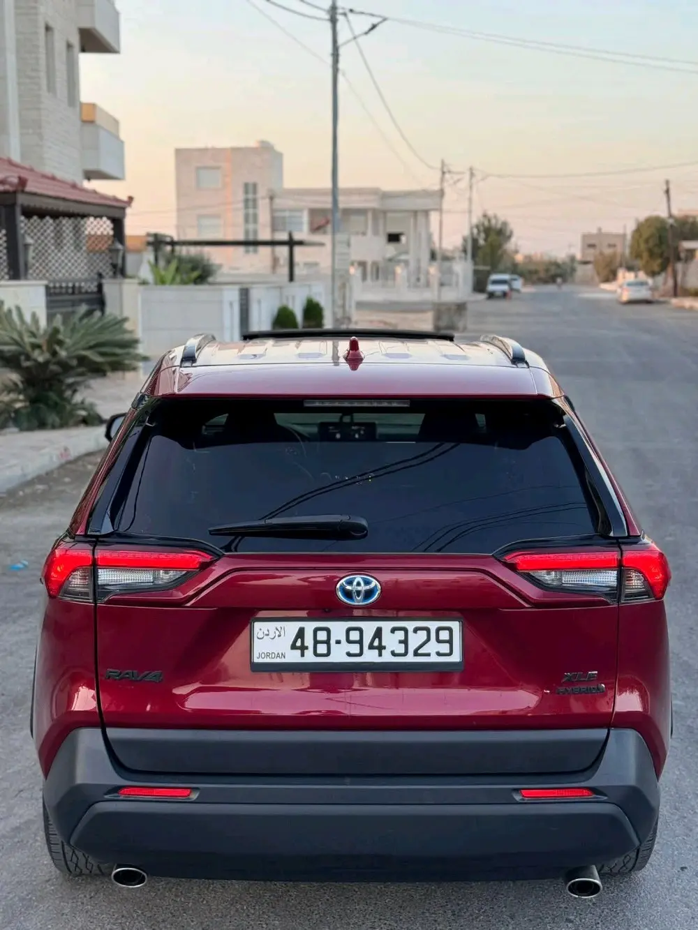 تويوتا راف 4 للبيع