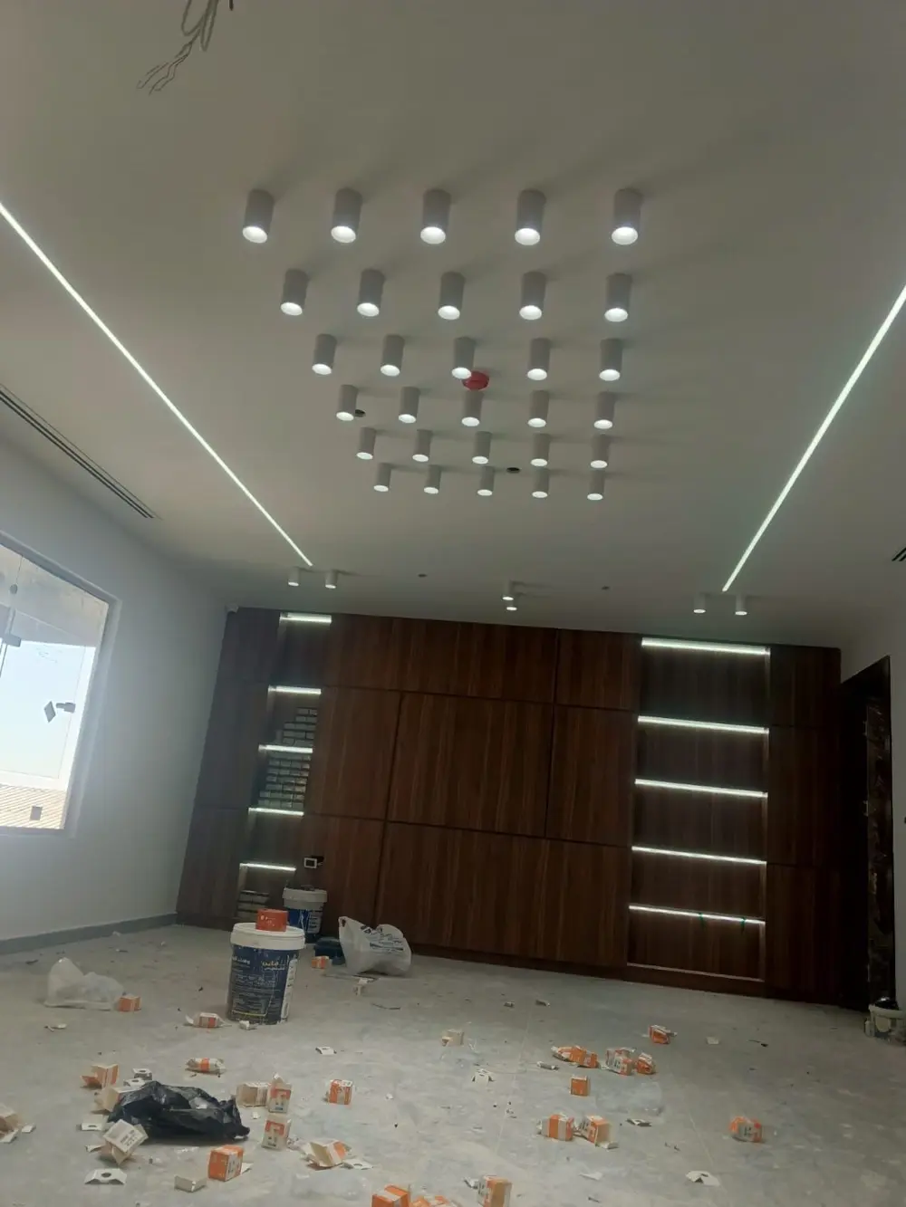 كهربجي صيانه تركيب تمديدات كمرات مراقبه صوتيات شبكات نت