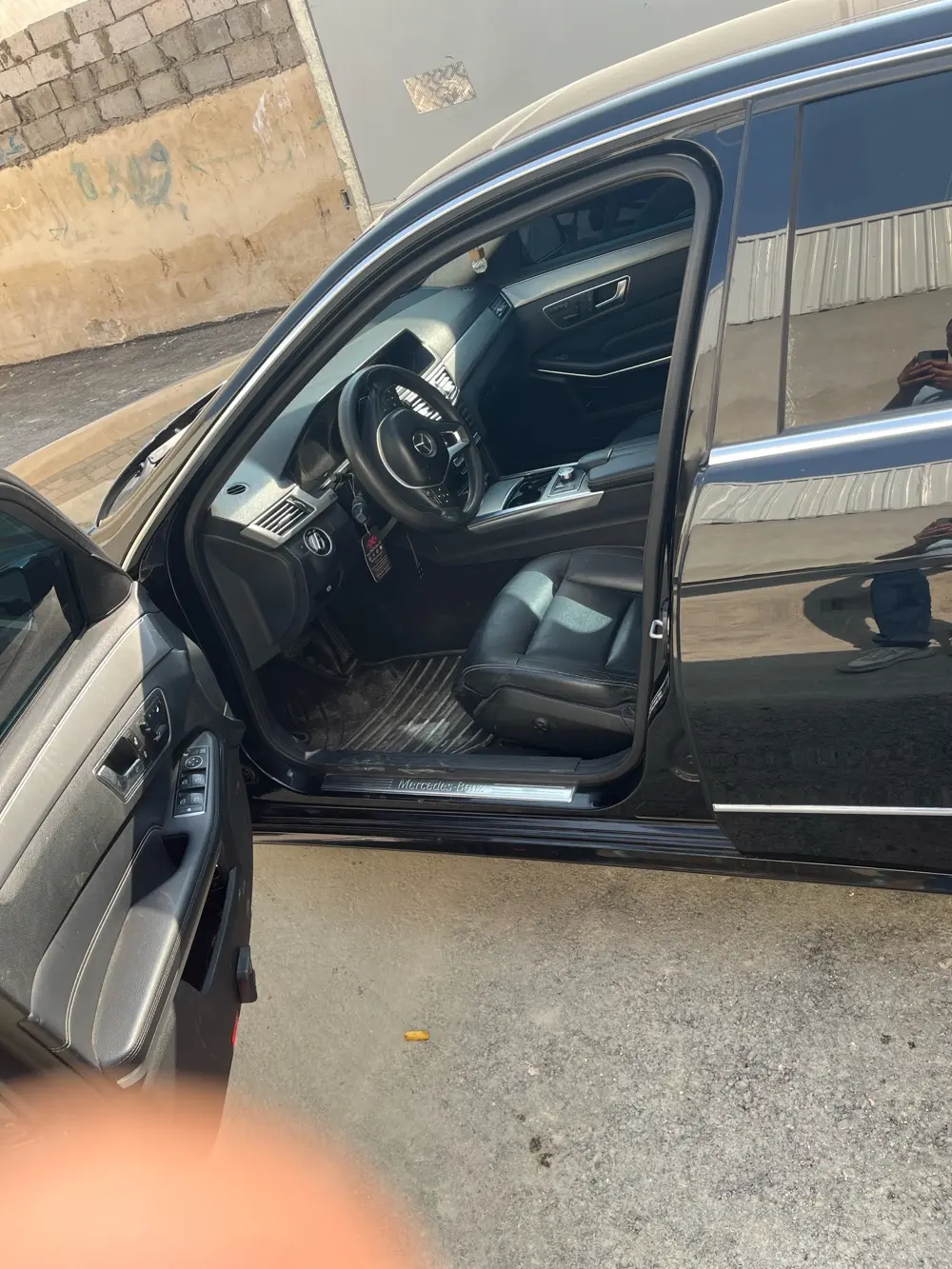 مرسيدس E2002013