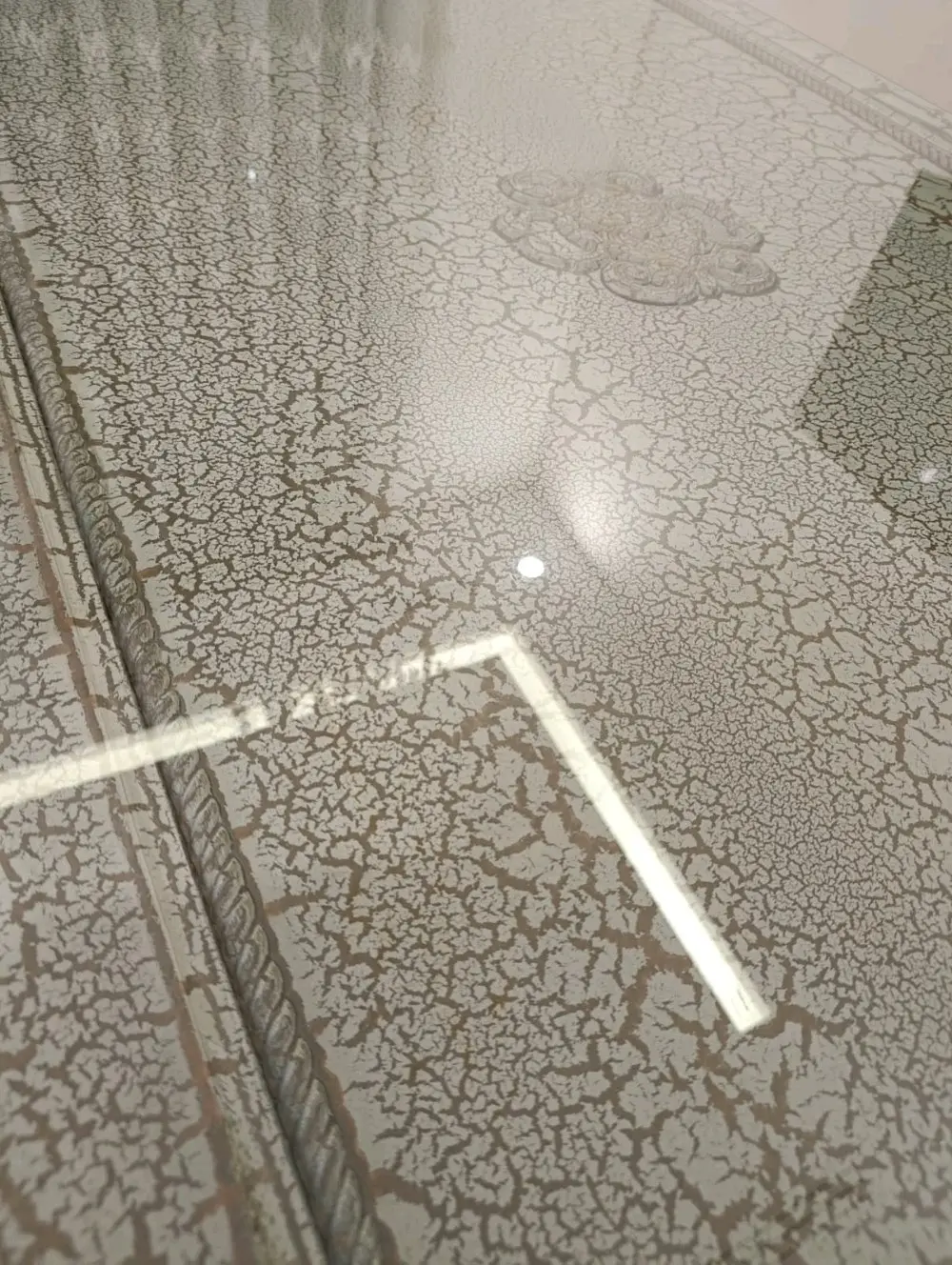 طاولات و طاوله سفره