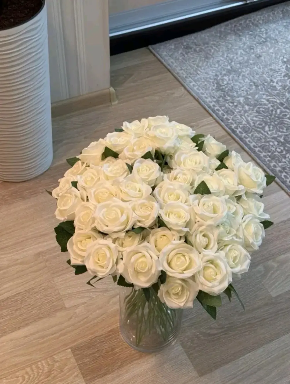 ورود صناعية متوفرة الآن في Bloom&More