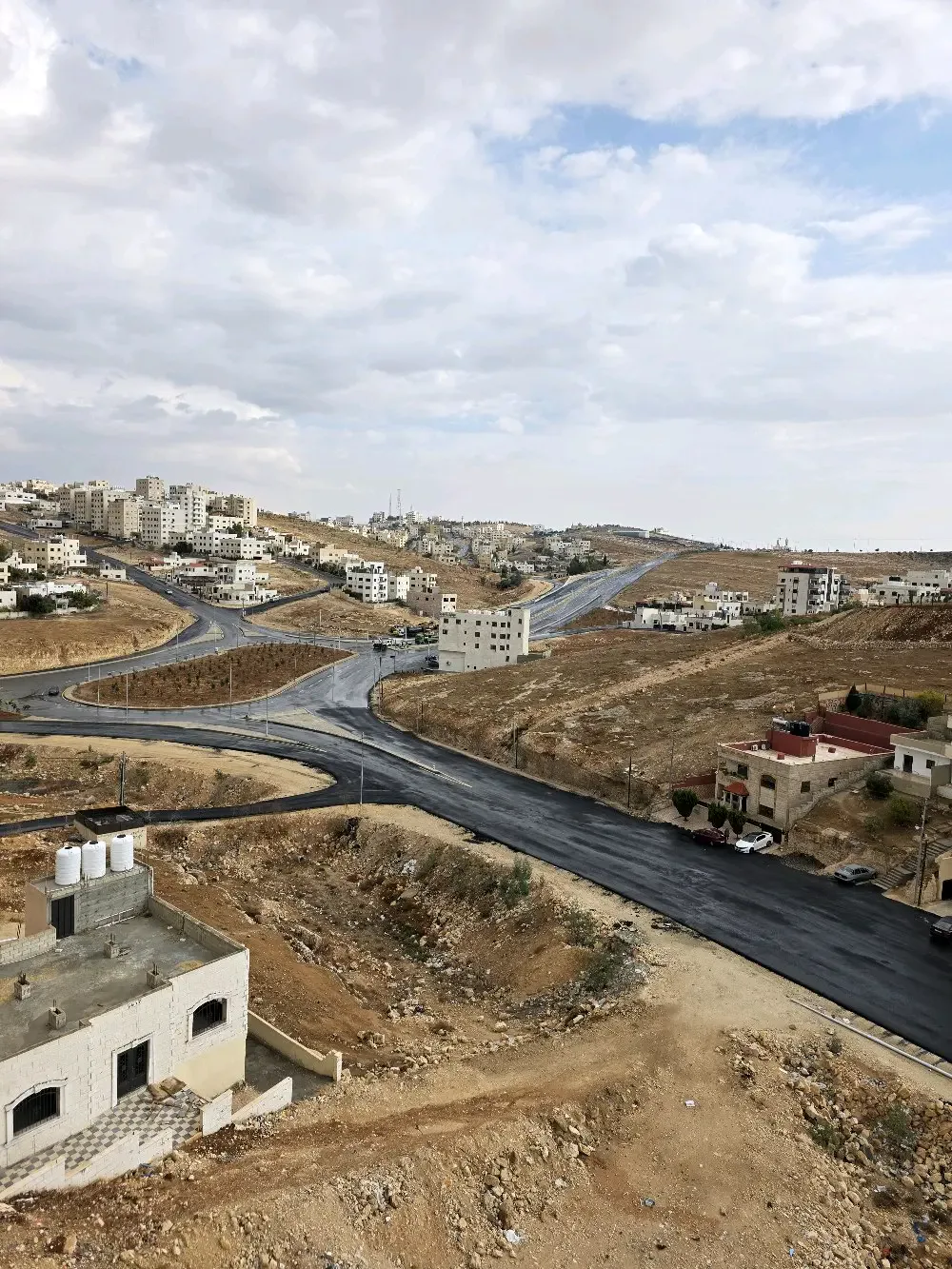 حسن حسن