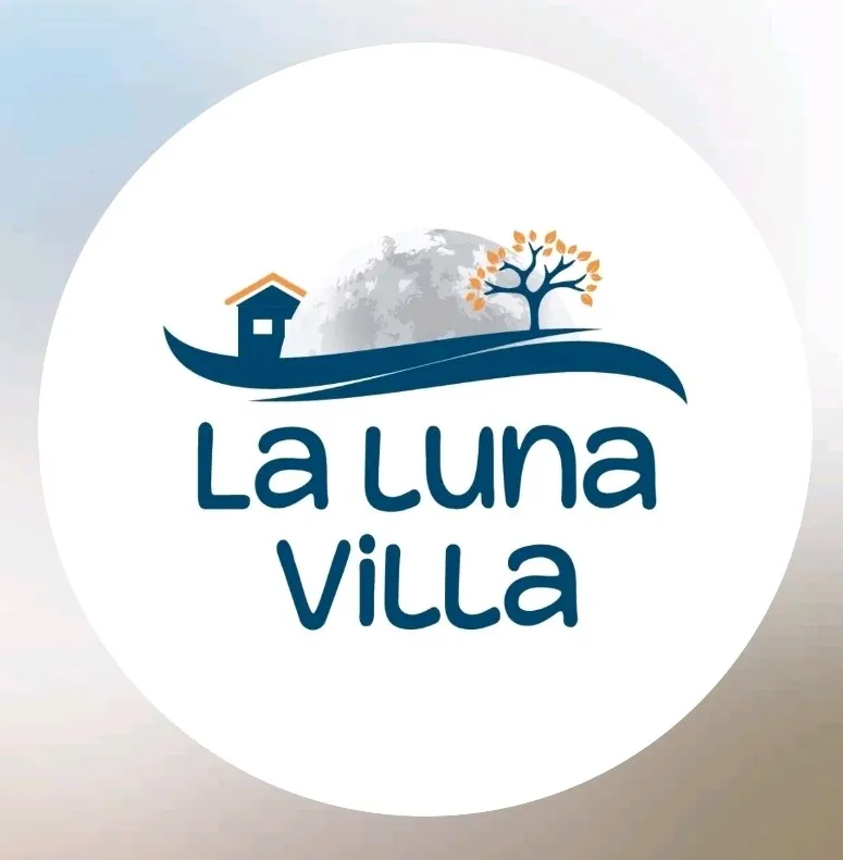 LA LUNA VILLA