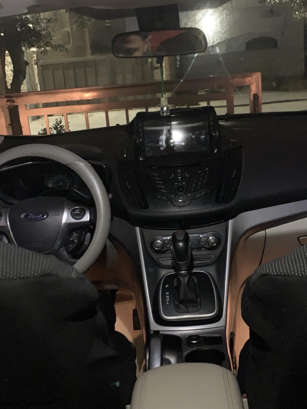 فورد سي ماكس للبيع