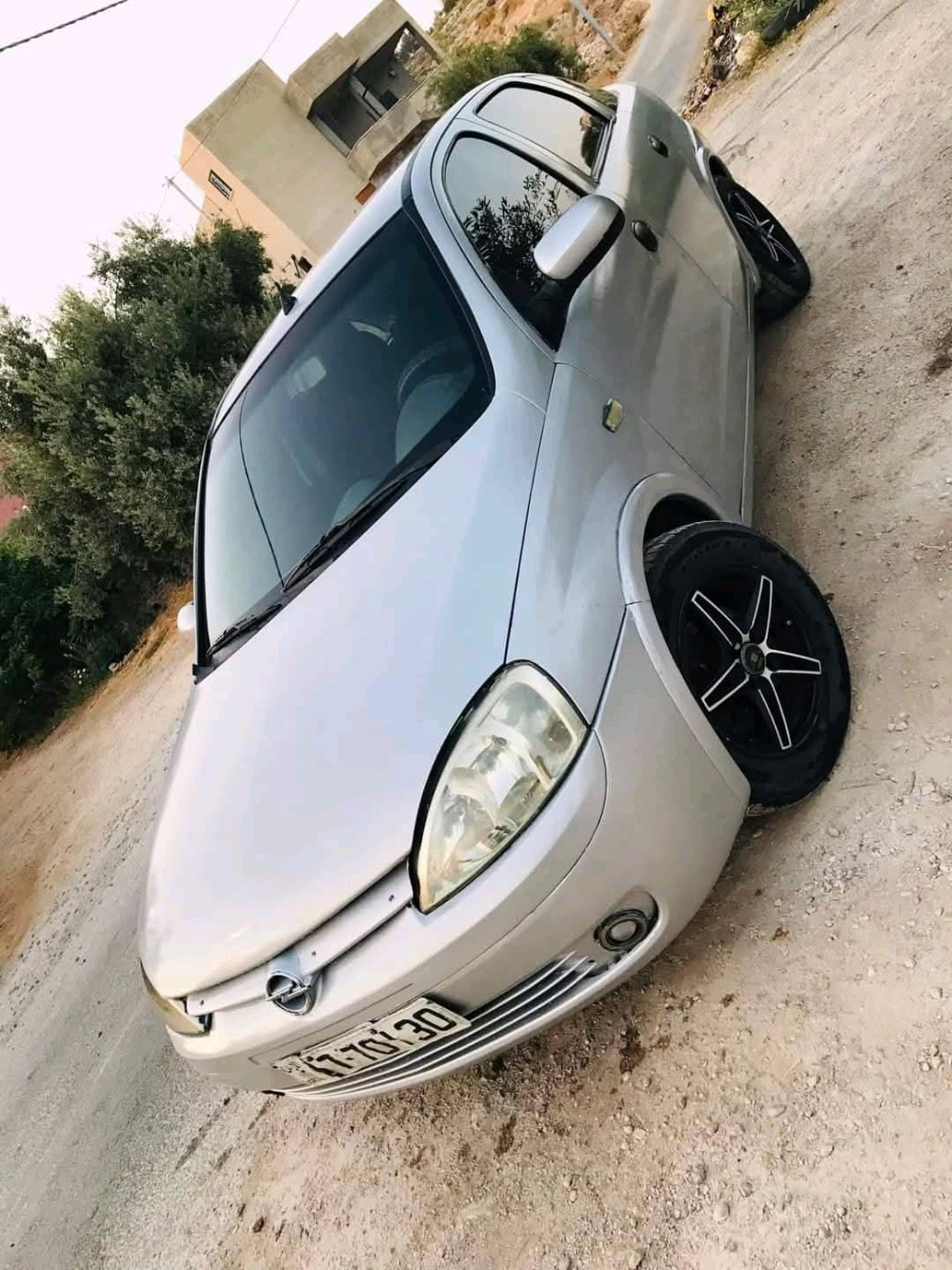 للبيع اوبل كلاسيك استرا.موديل 2005