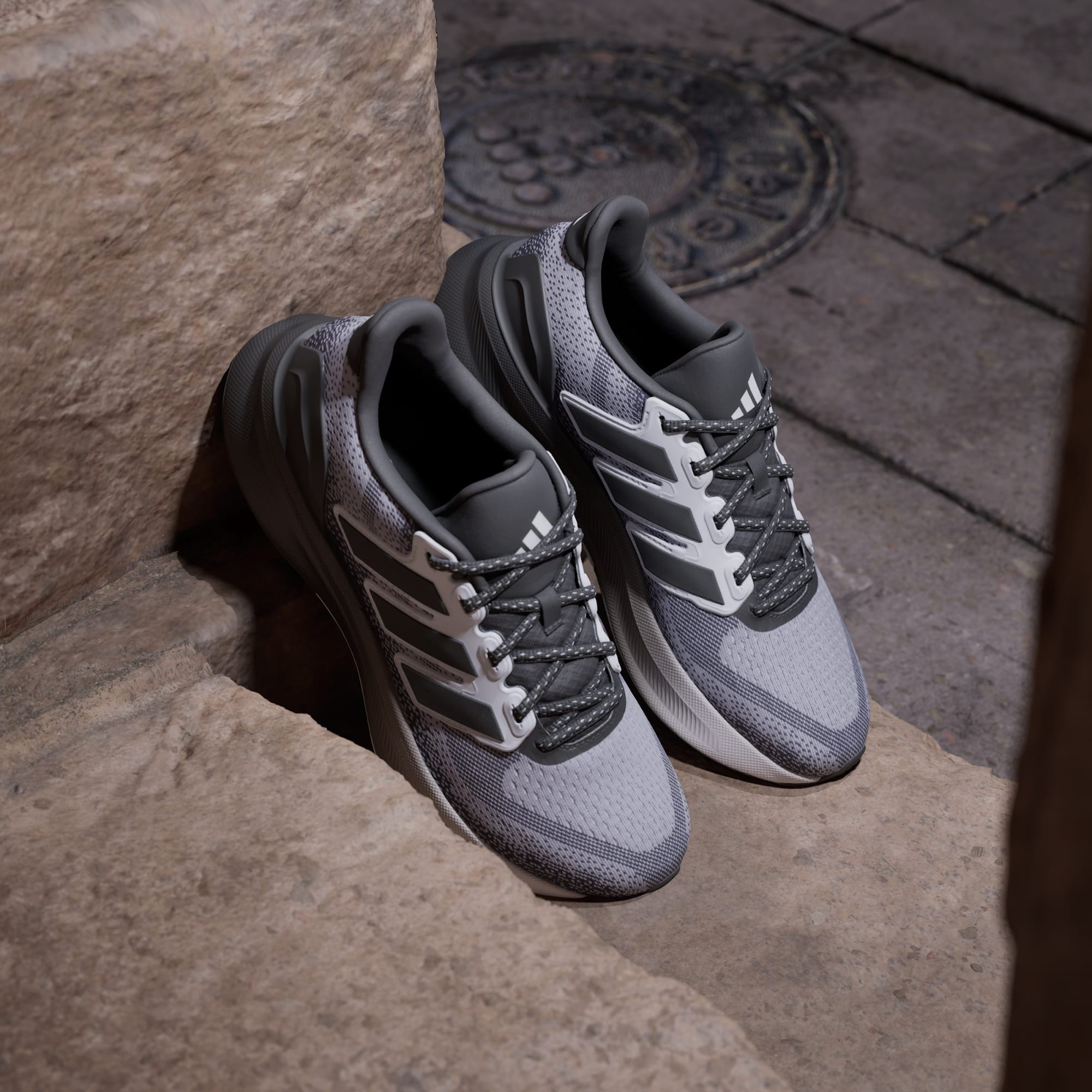 حذاء اديداس اصلي ⅓41