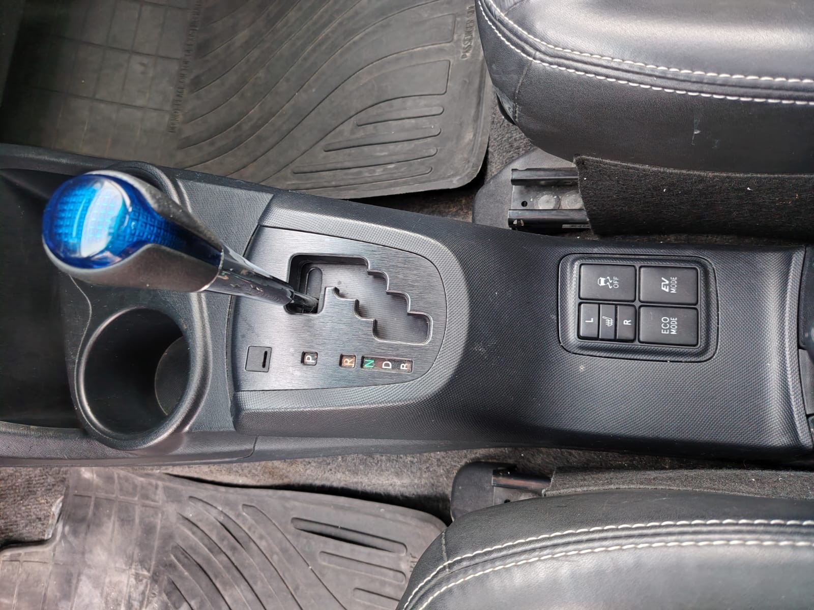 تويوتا بويوس سي c