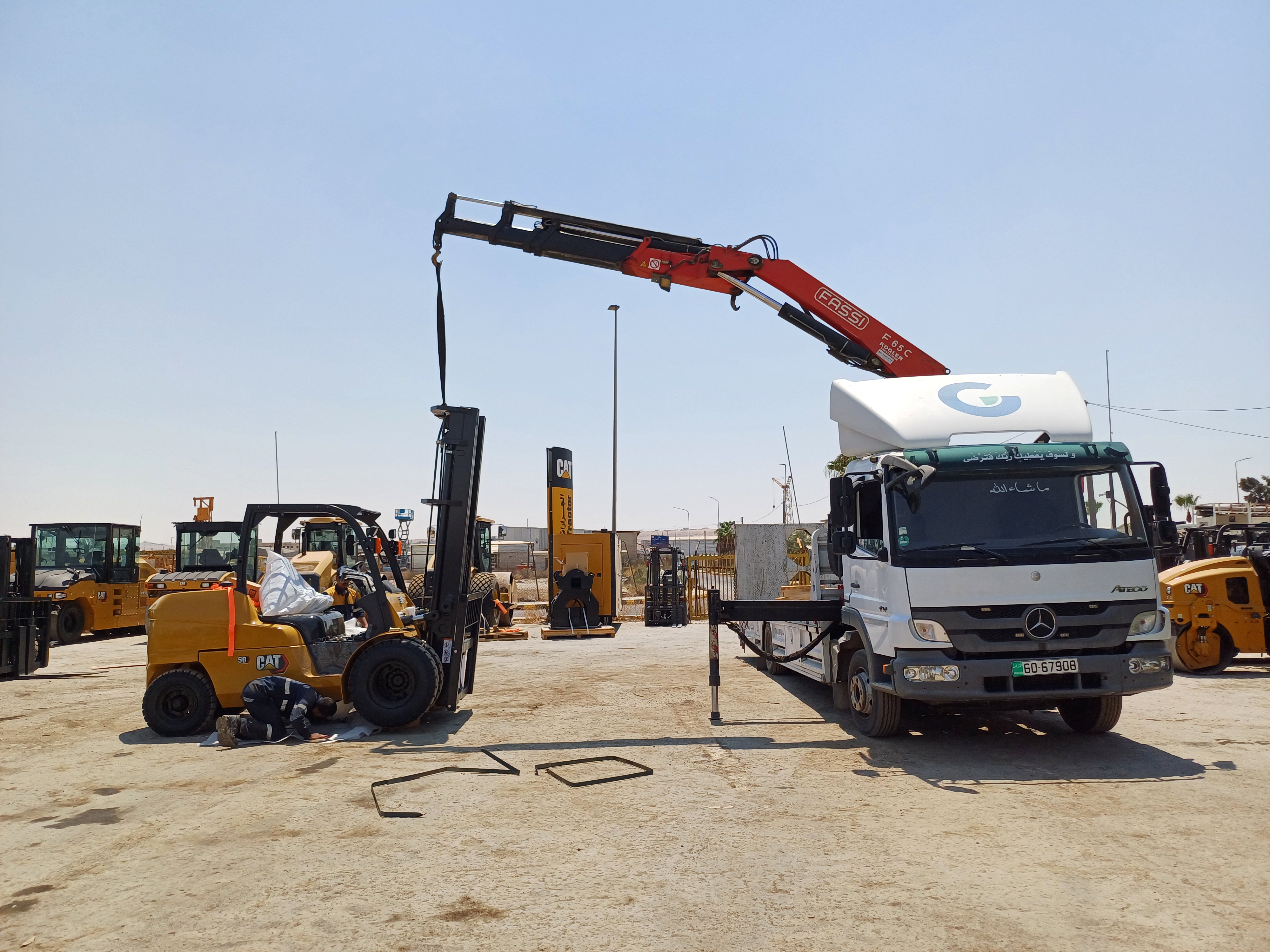 ونشات طارق أبو جودة لنقل السيارات والمعدات الثقيلة 24 ساعة