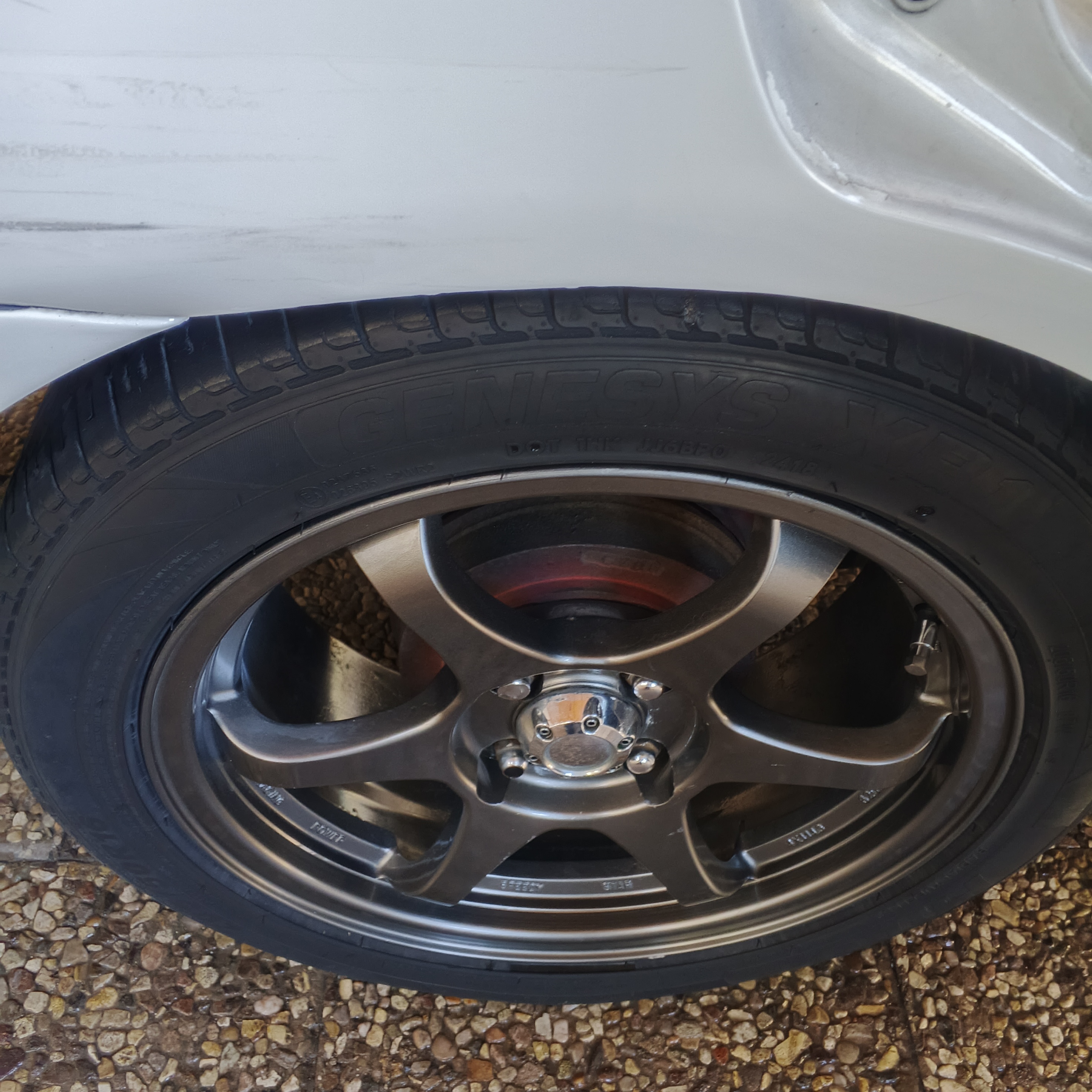 ميتسوبيشي لانسر 1998