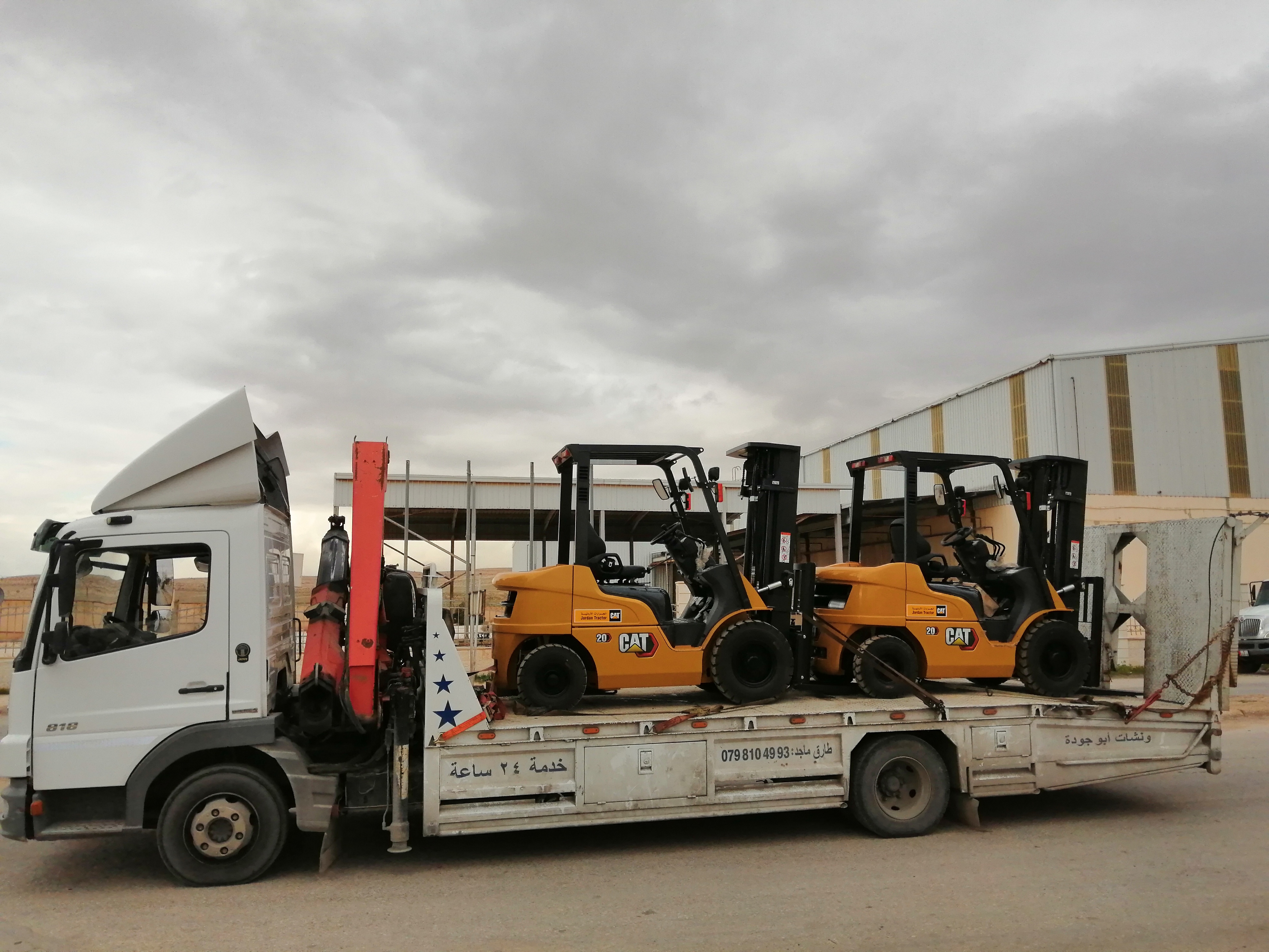 ونشات طارق أبو جودة لنقل السيارات والمعدات الثقيلة 24 ساعة