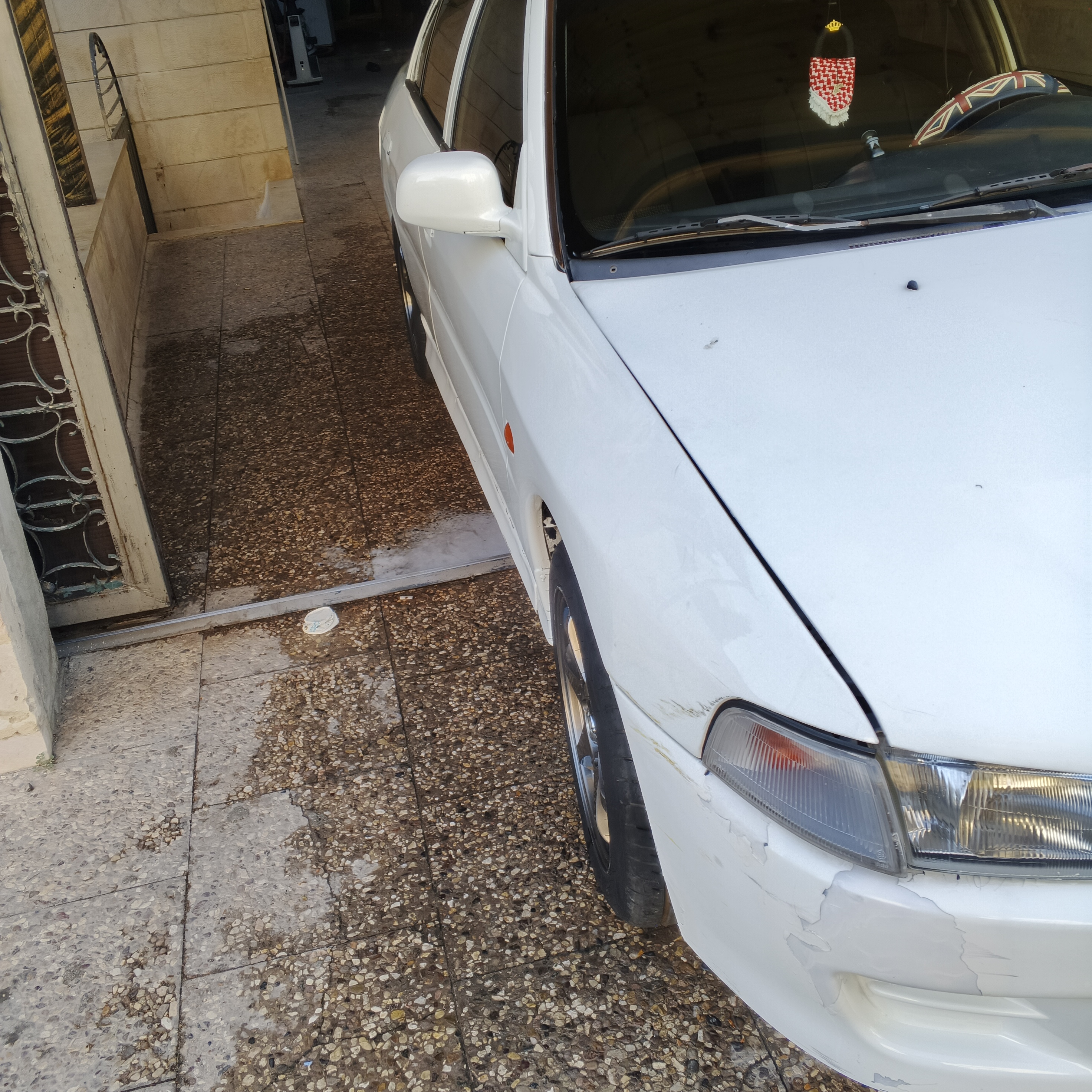 ميتسوبيشي لانسر 1998