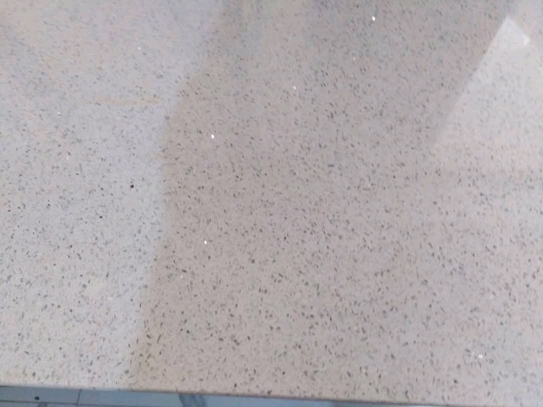 جرانيت صناعي مع مجلى فاضي من ايكيا