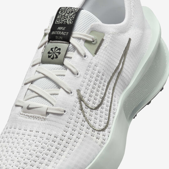 حذاء نايكي أصلي 42