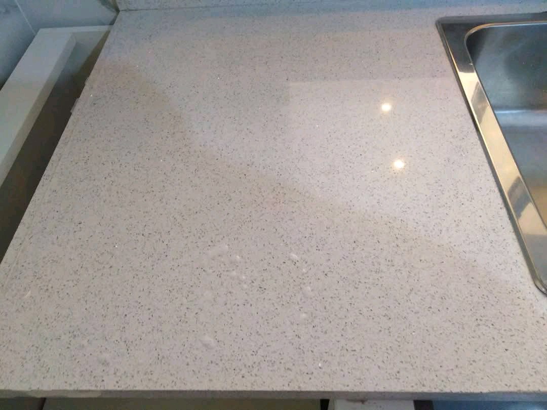 جرانيت صناعي مع مجلى فاضي من ايكيا
