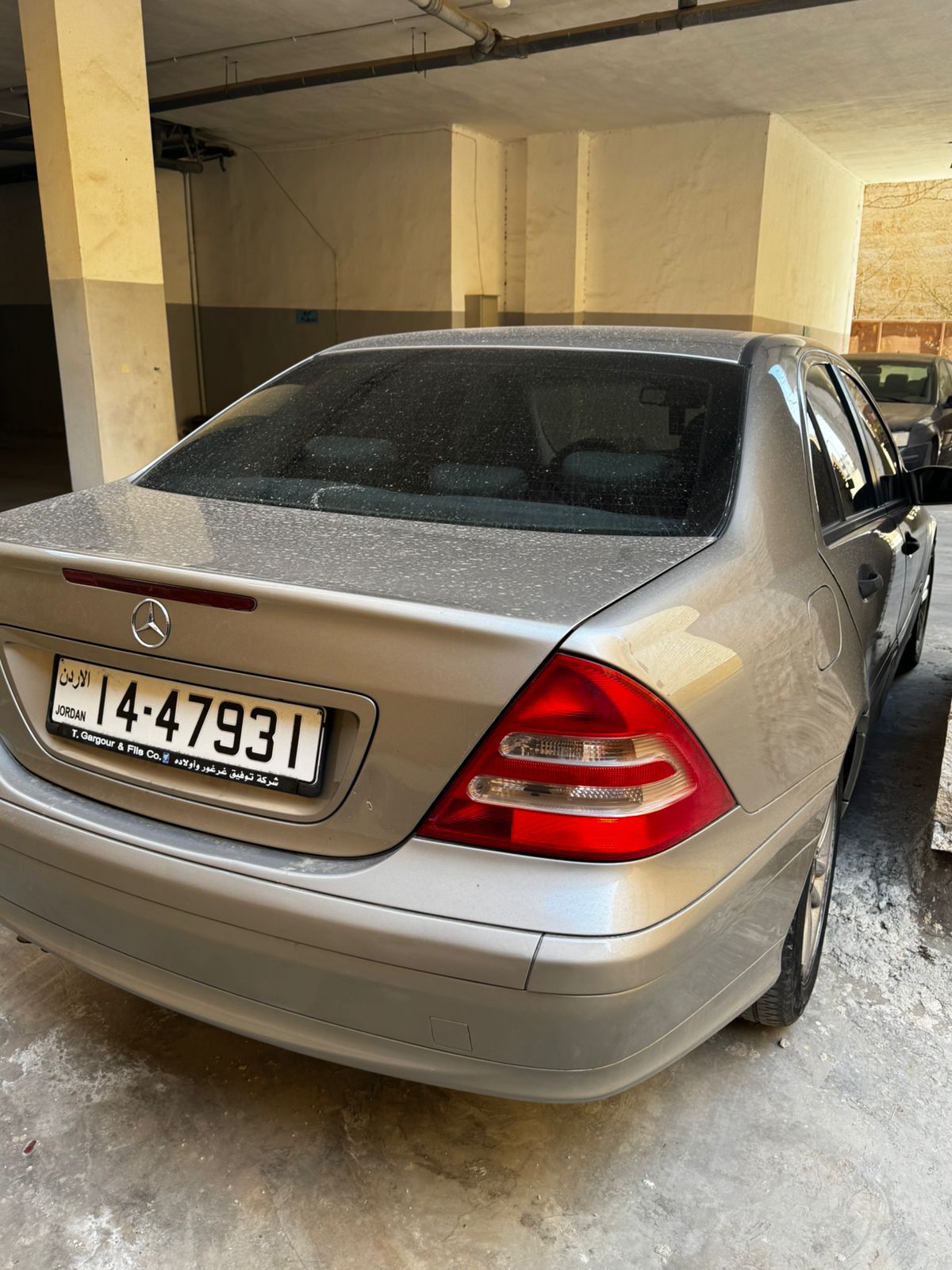 مرسيدس  2003. c 200